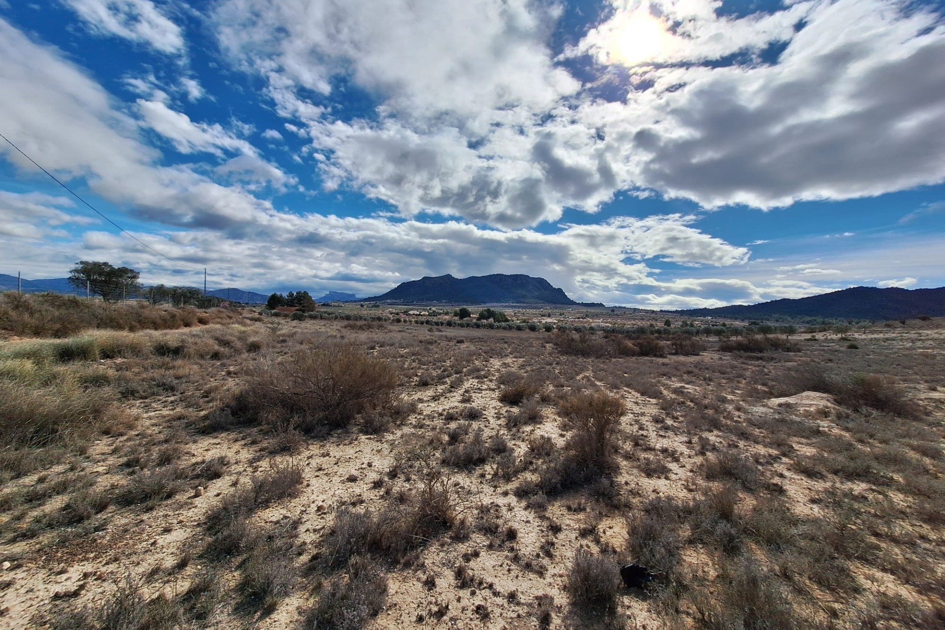 Herverkoop - Grond -
Salinas