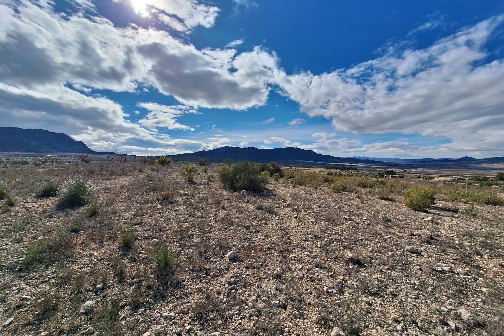 Herverkoop - Grond -
Salinas