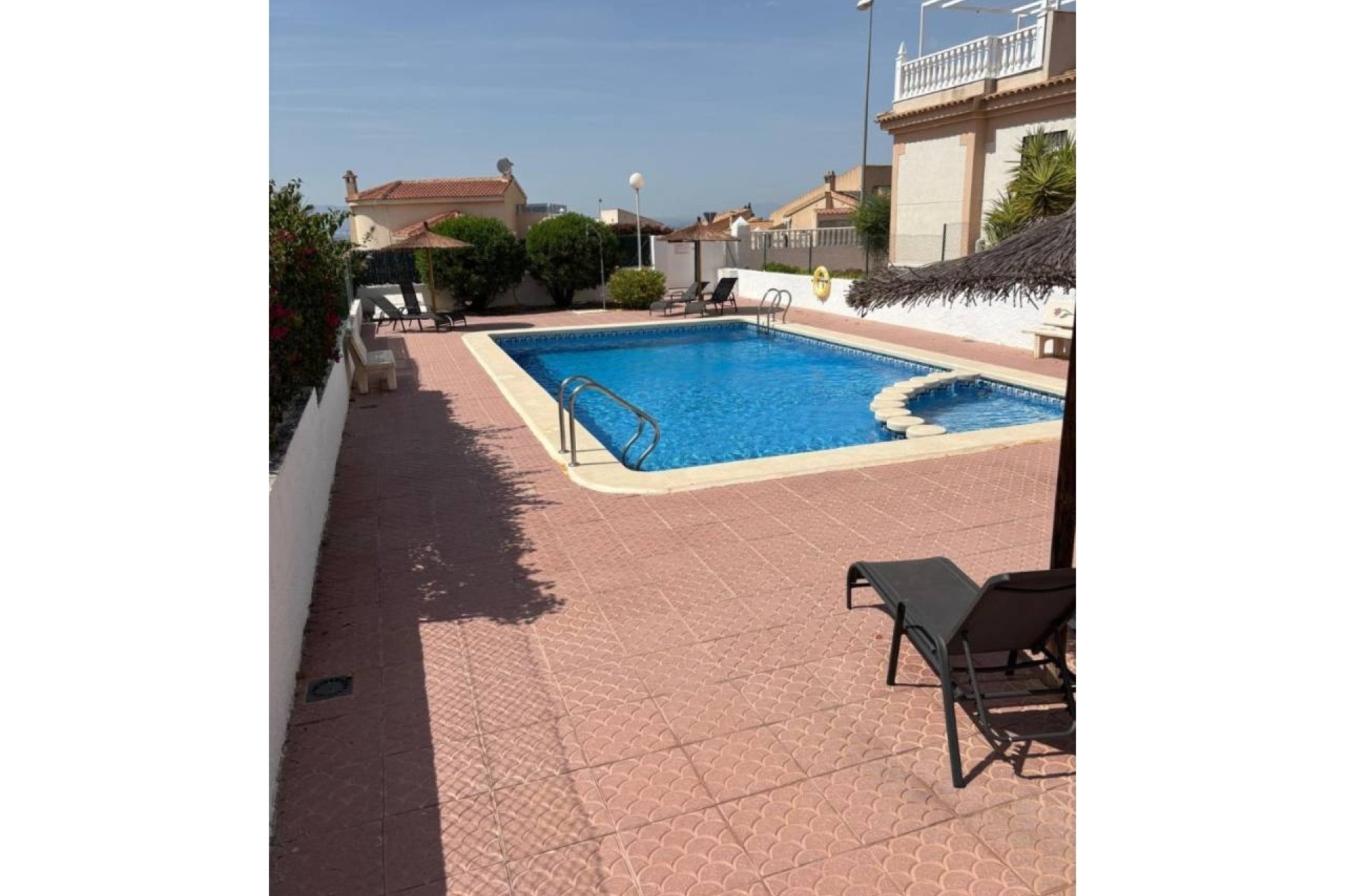 Herverkoop - Halfvrijstaande villa -
Algorfa - Lo Crispin