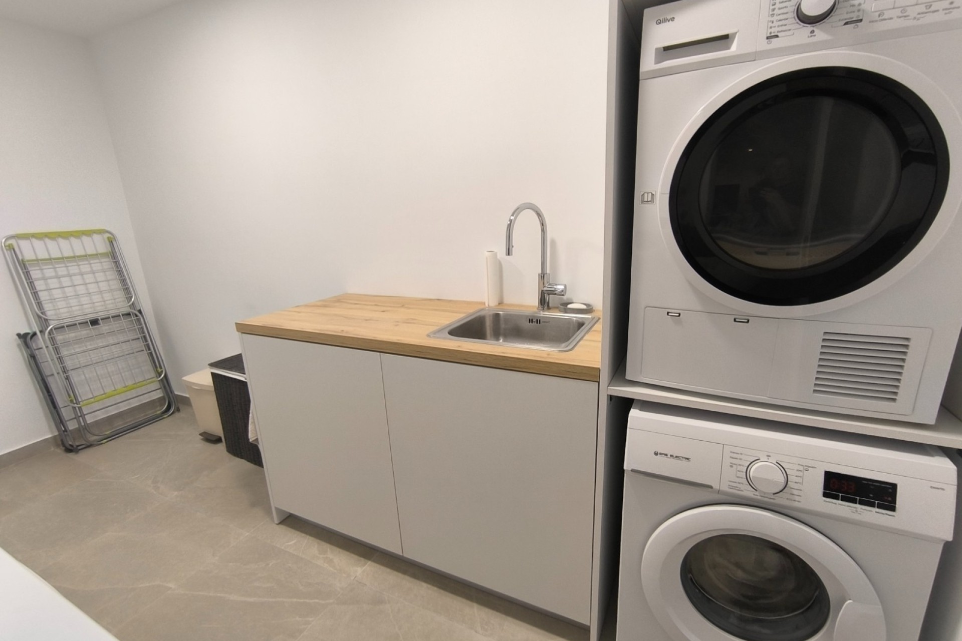 Herverkoop - Halfvrijstaande villa -
Algorfa