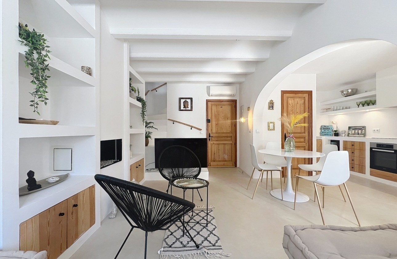 Herverkoop - Halfvrijstaande villa -
Benissa - Costa Blanca