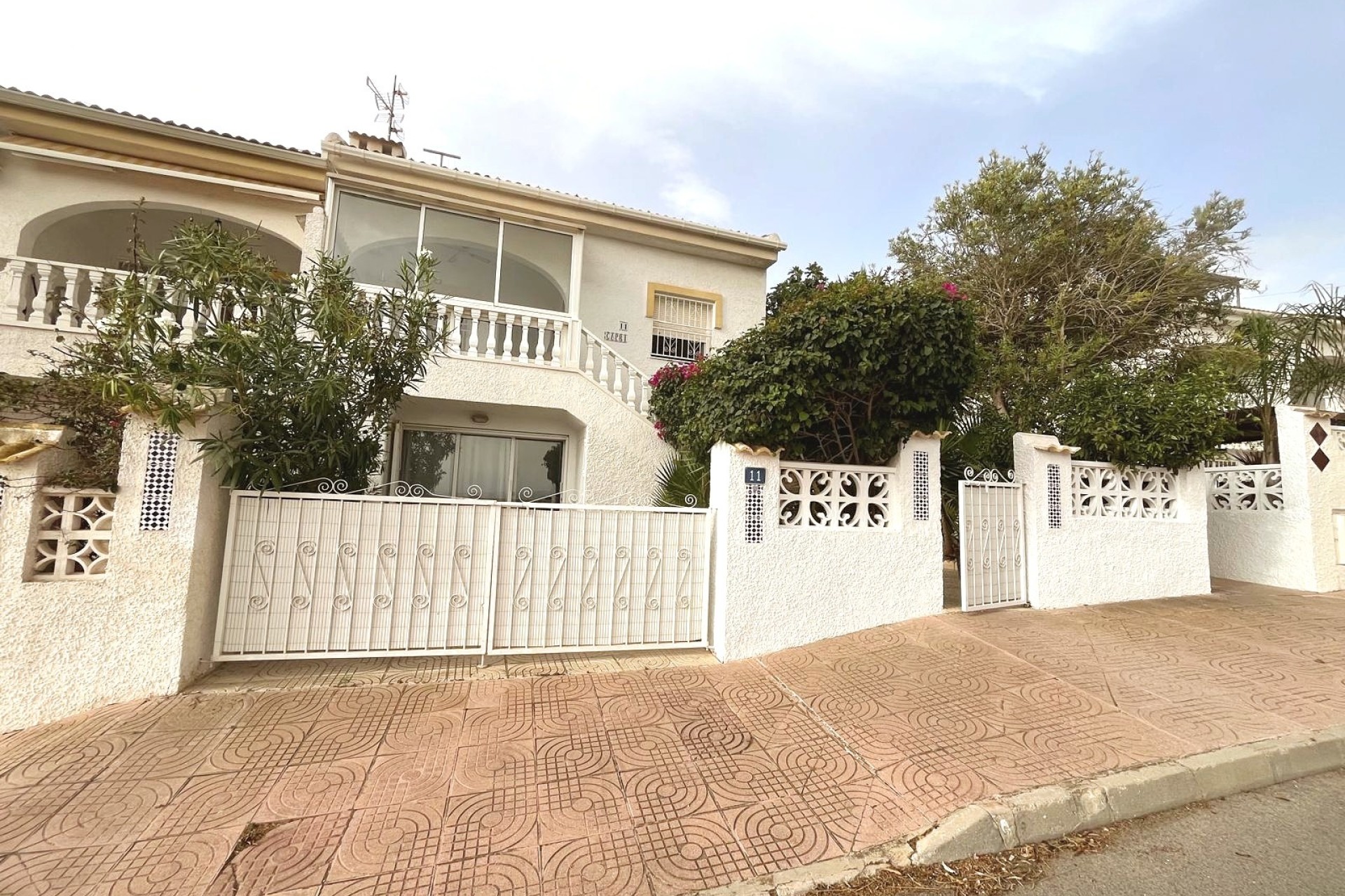 Herverkoop - Halfvrijstaande villa -
Ciudad Quesada - Rojales - Ciudad Quesada