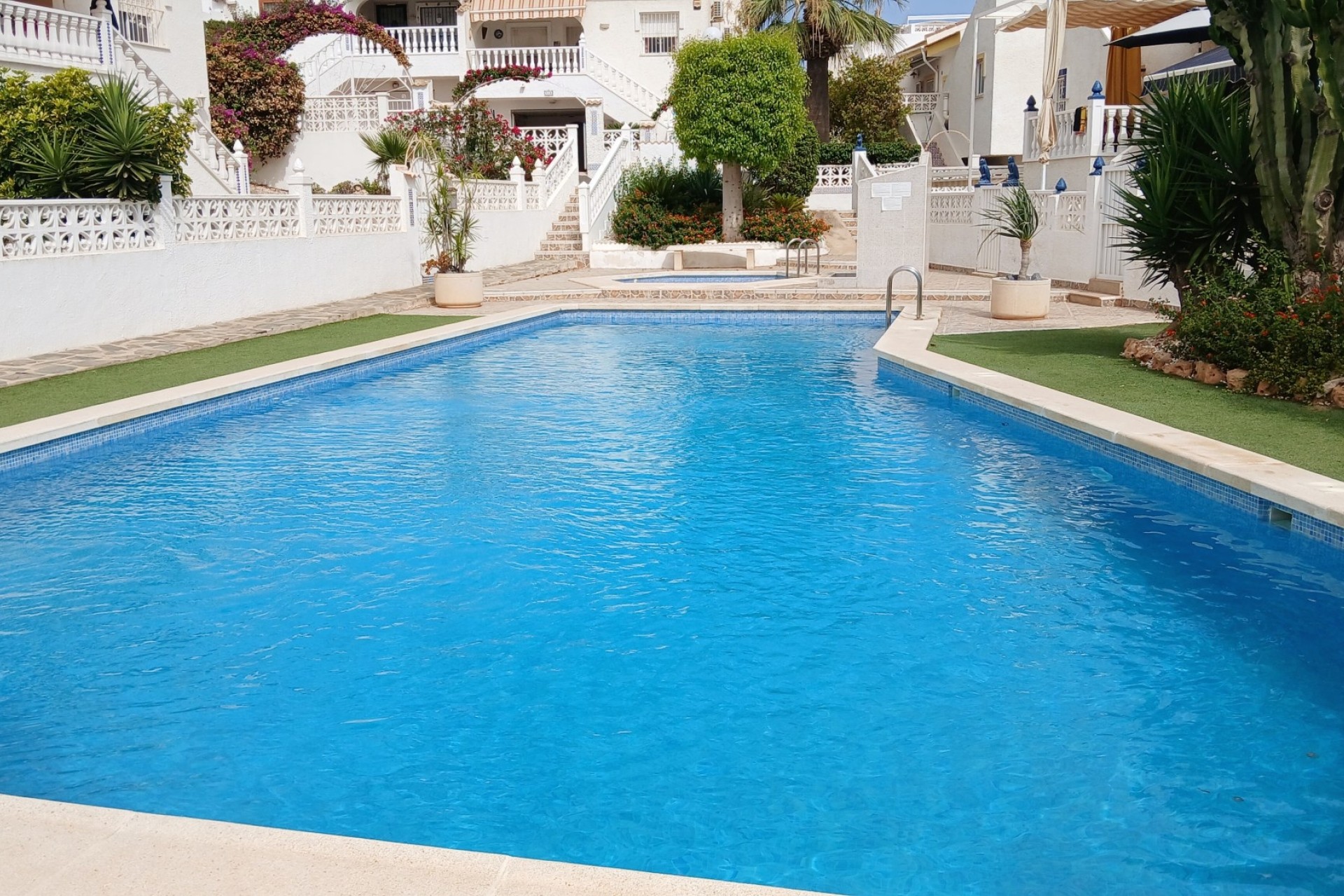 Herverkoop - Halfvrijstaande villa -
Ciudad Quesada - Rojales - Ciudad Quesada