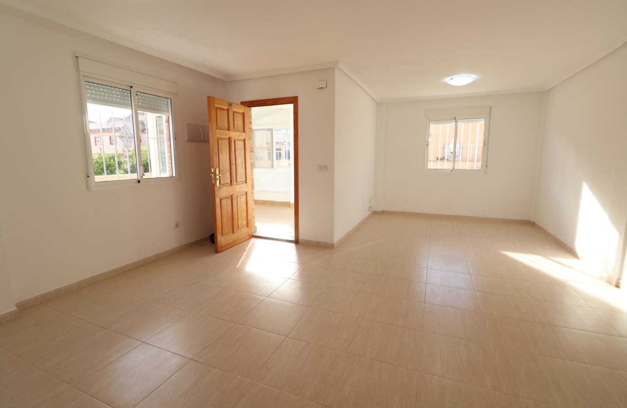 Herverkoop - Halfvrijstaande villa -
Ciudad Quesada - Rojales - Lo Marabu