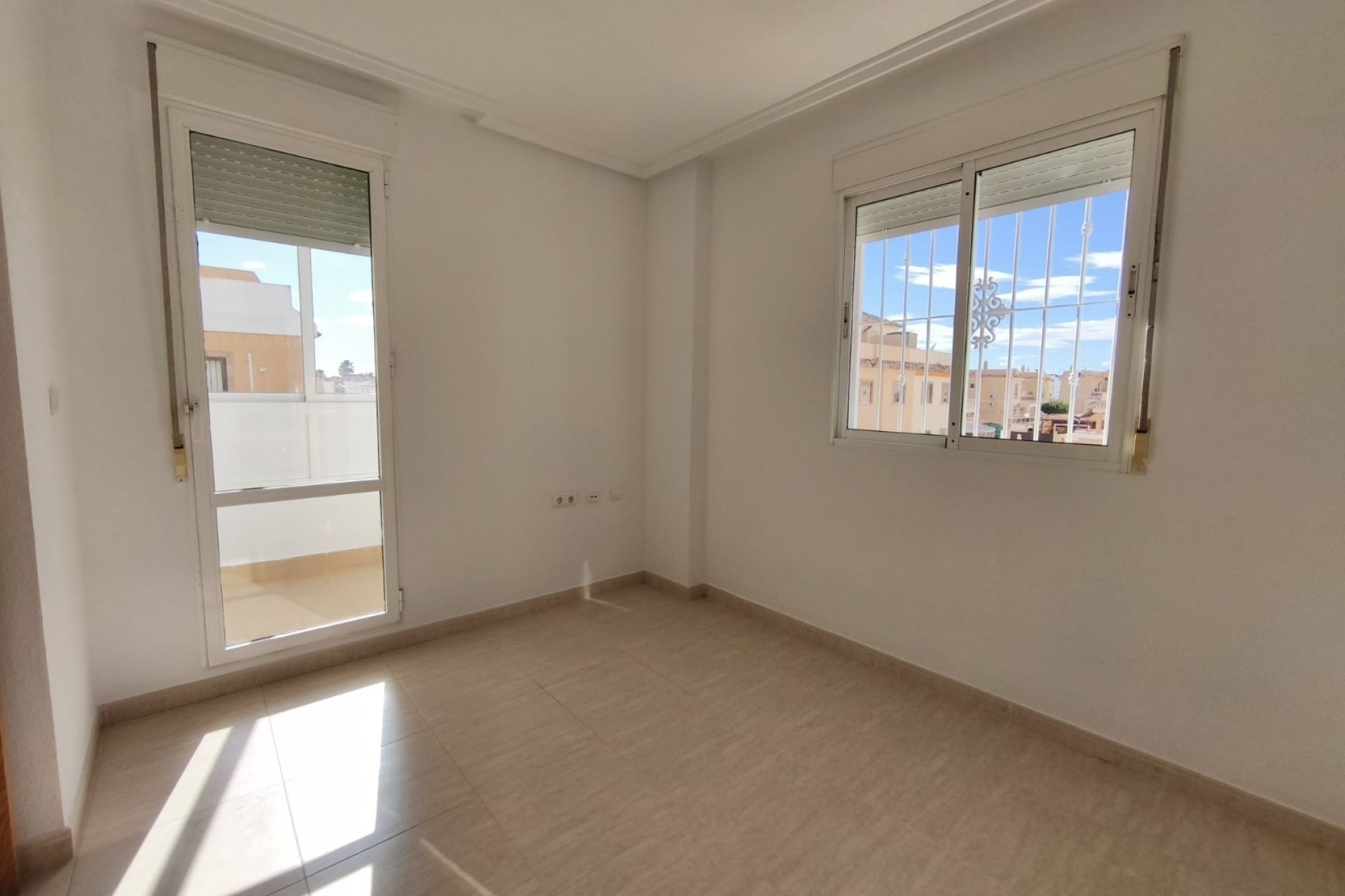 Herverkoop - Halfvrijstaande villa -
Ciudad Quesada - Rojales - Lo Marabu