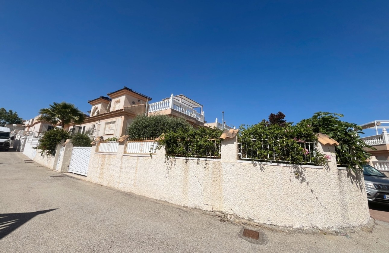Herverkoop - Halfvrijstaande villa -
Ciudad Quesada - Rojales - Upper Golf