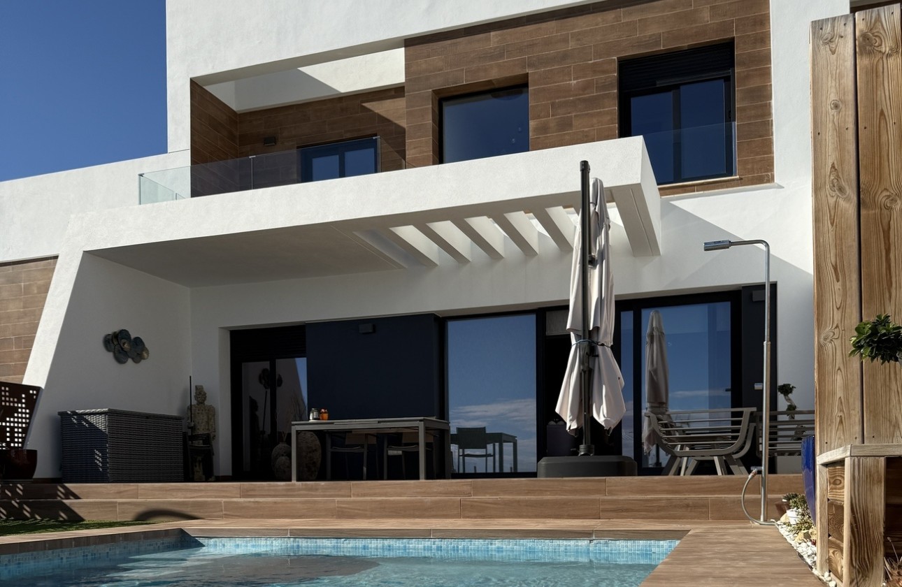 Herverkoop - Halfvrijstaande villa -
Finestrat - Costa Blanca