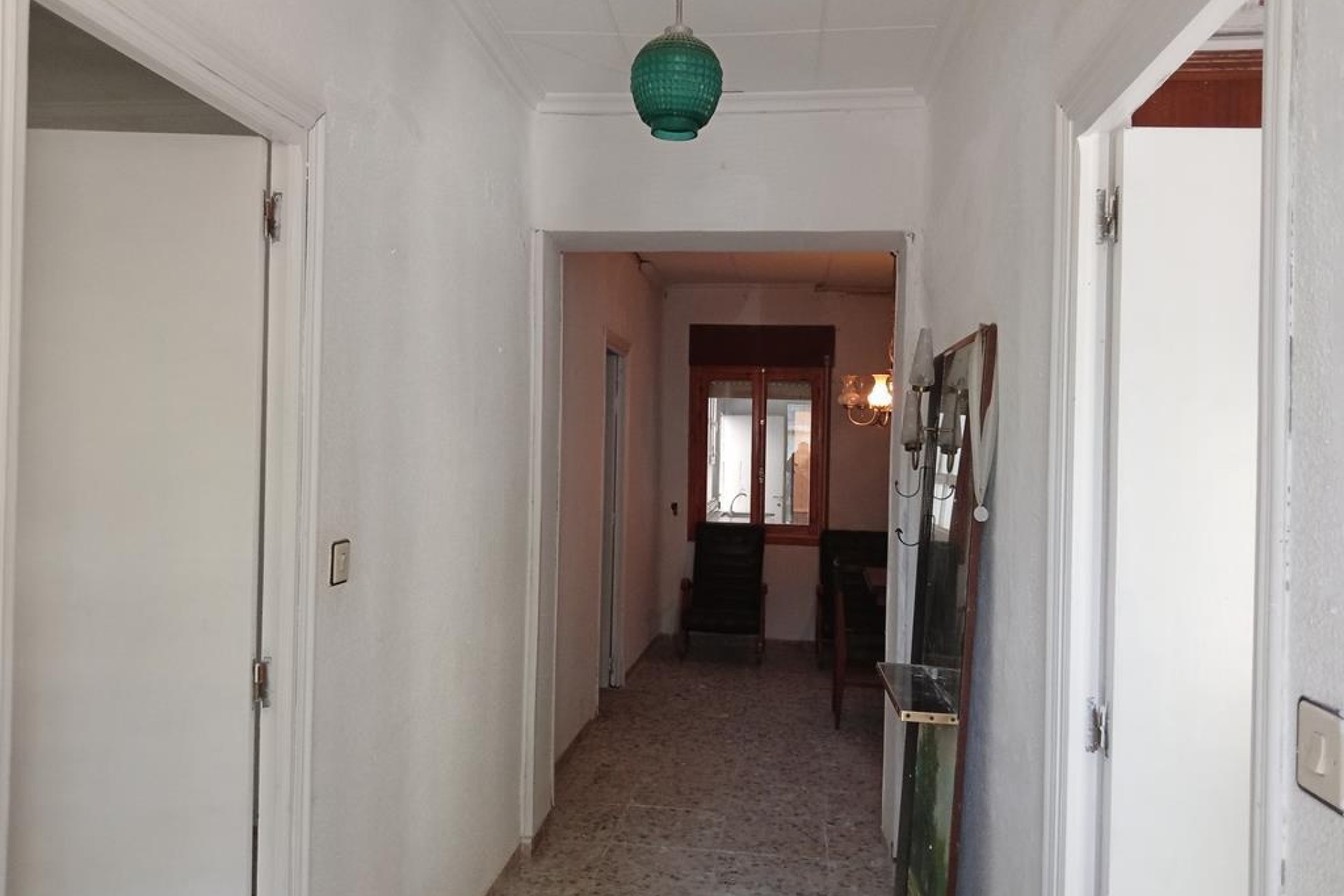 Herverkoop - Halfvrijstaande villa -
Hurchillo - PUEBLO CENTRO