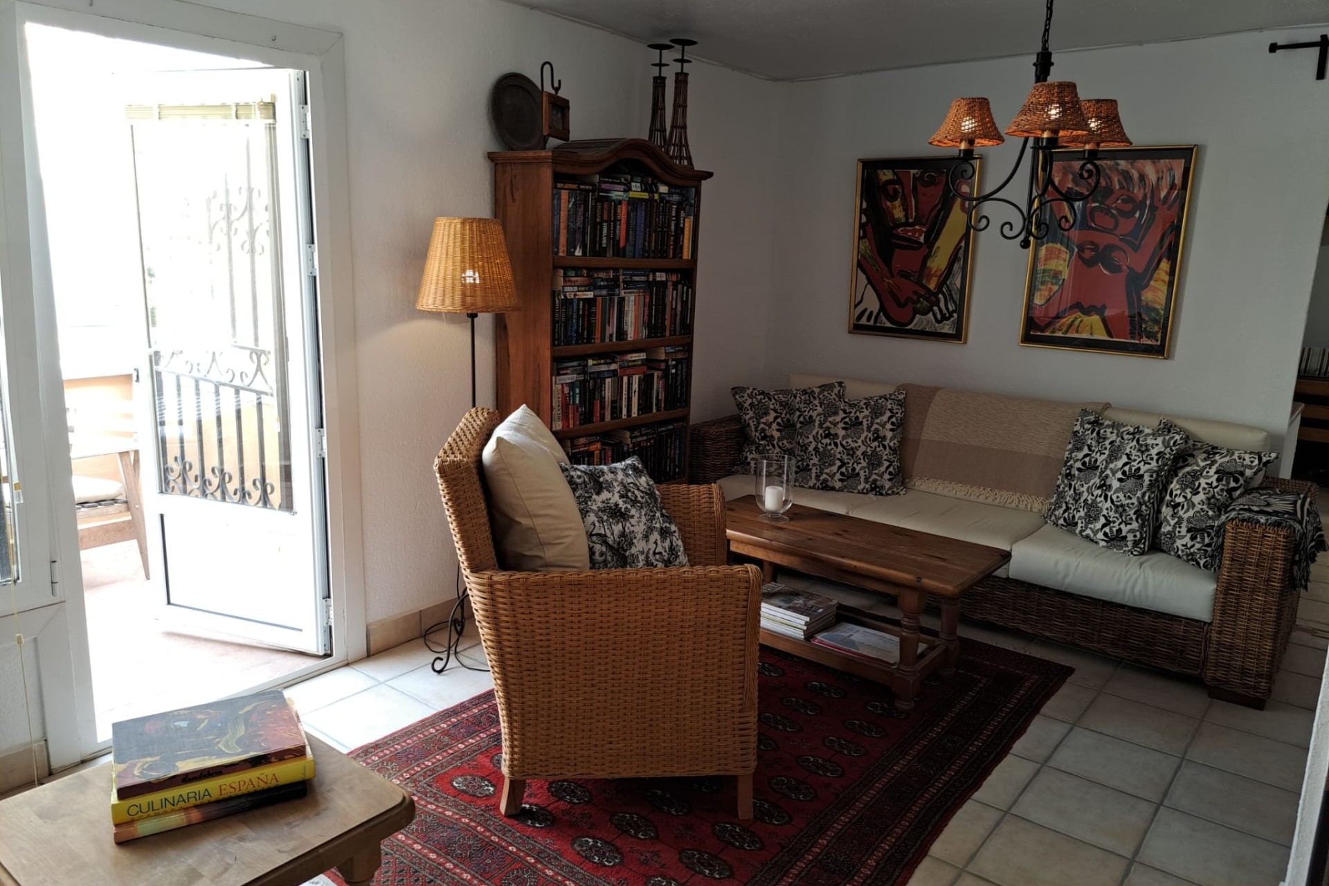 Herverkoop - Halfvrijstaande villa -
La Mata