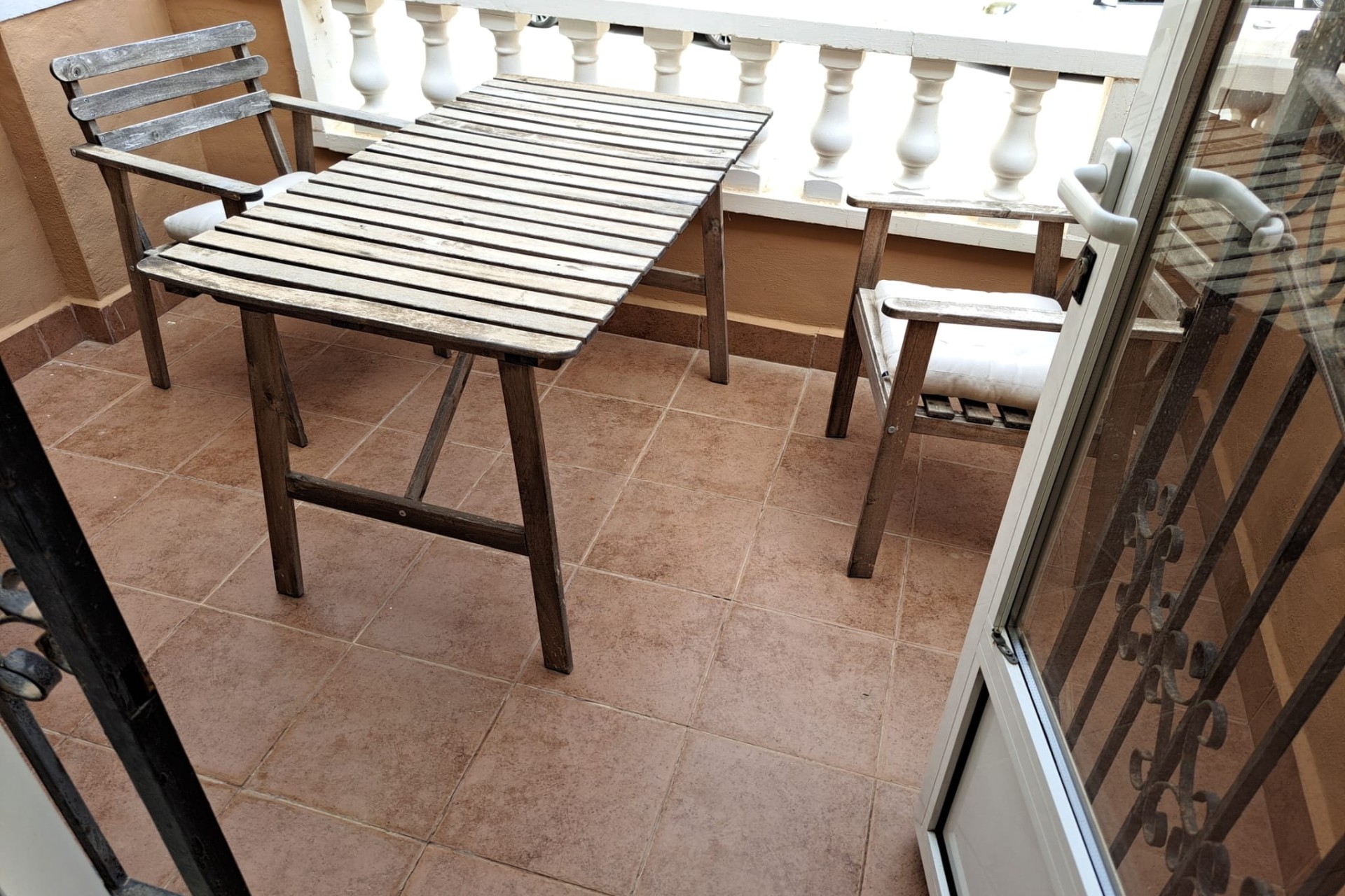 Herverkoop - Halfvrijstaande villa -
La Mata