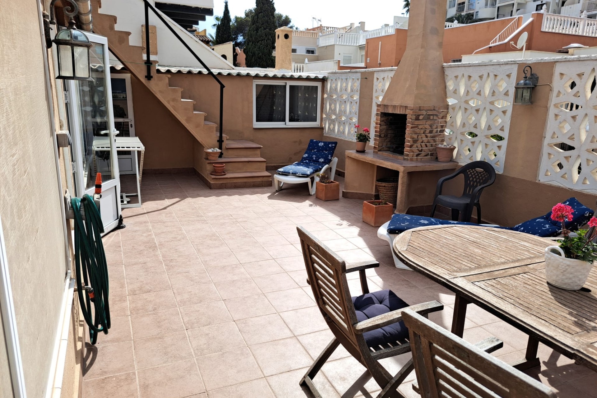 Herverkoop - Halfvrijstaande villa -
La Mata