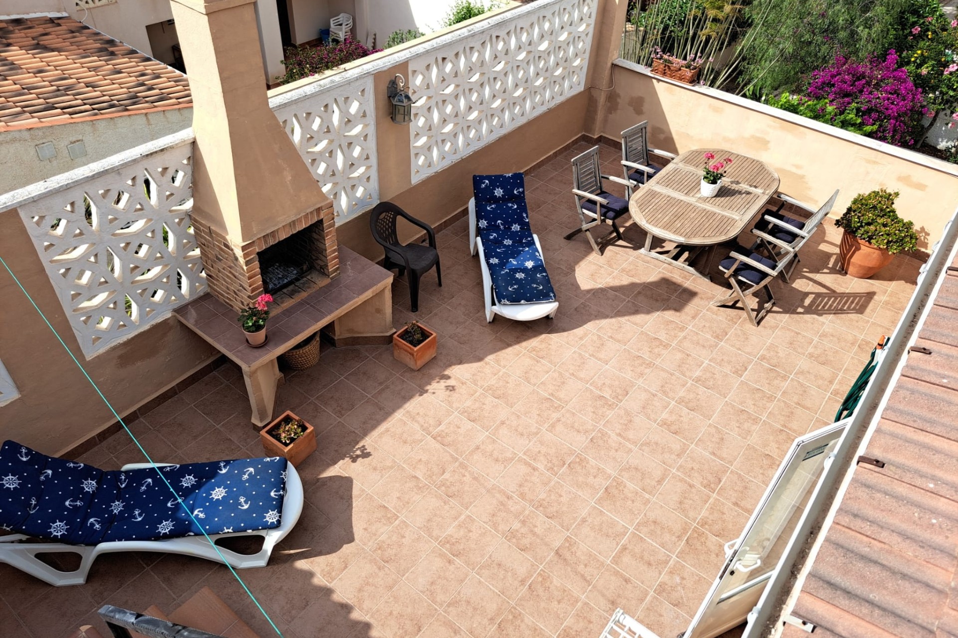 Herverkoop - Halfvrijstaande villa -
La Mata