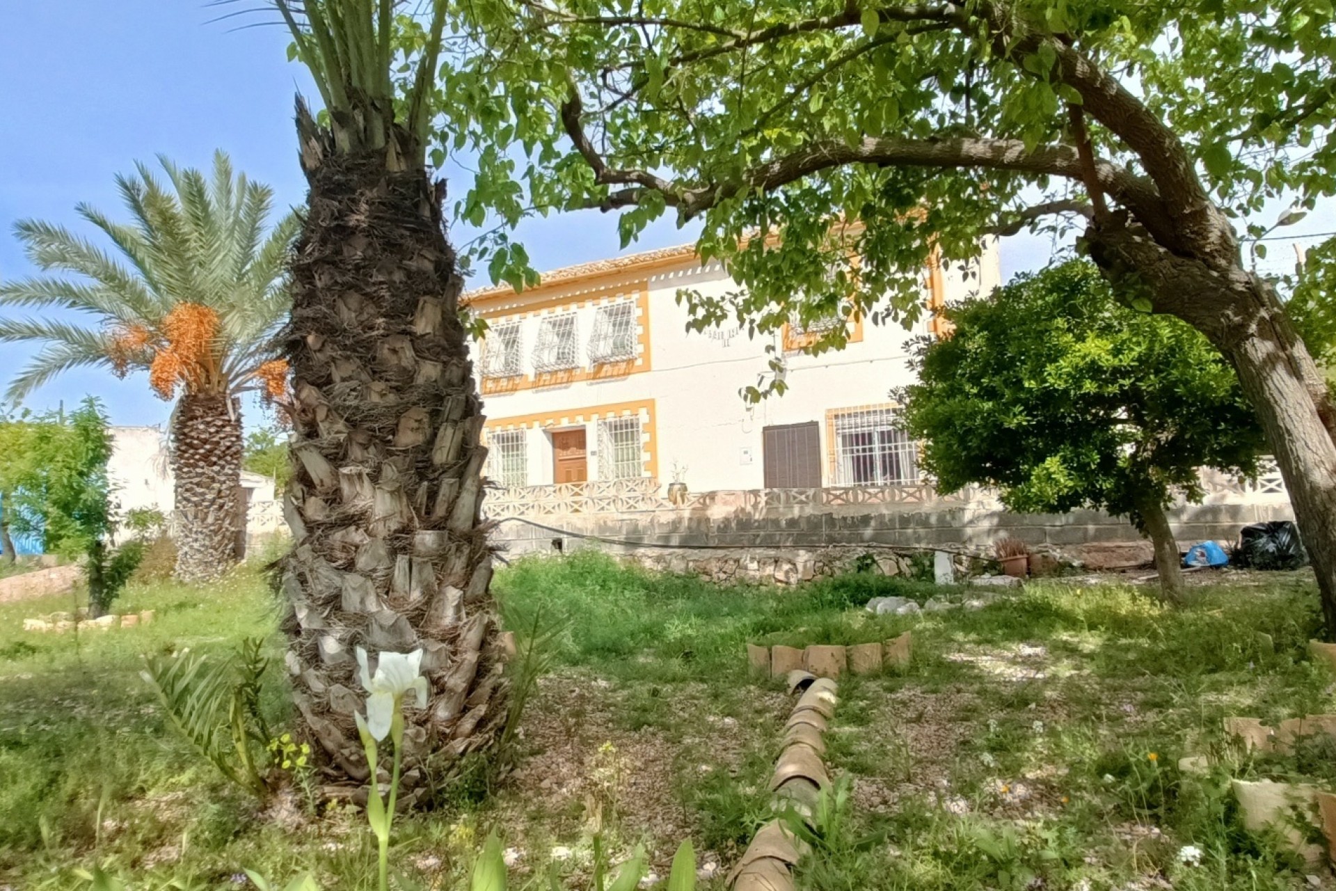 Herverkoop - Halfvrijstaande villa -
La Romana