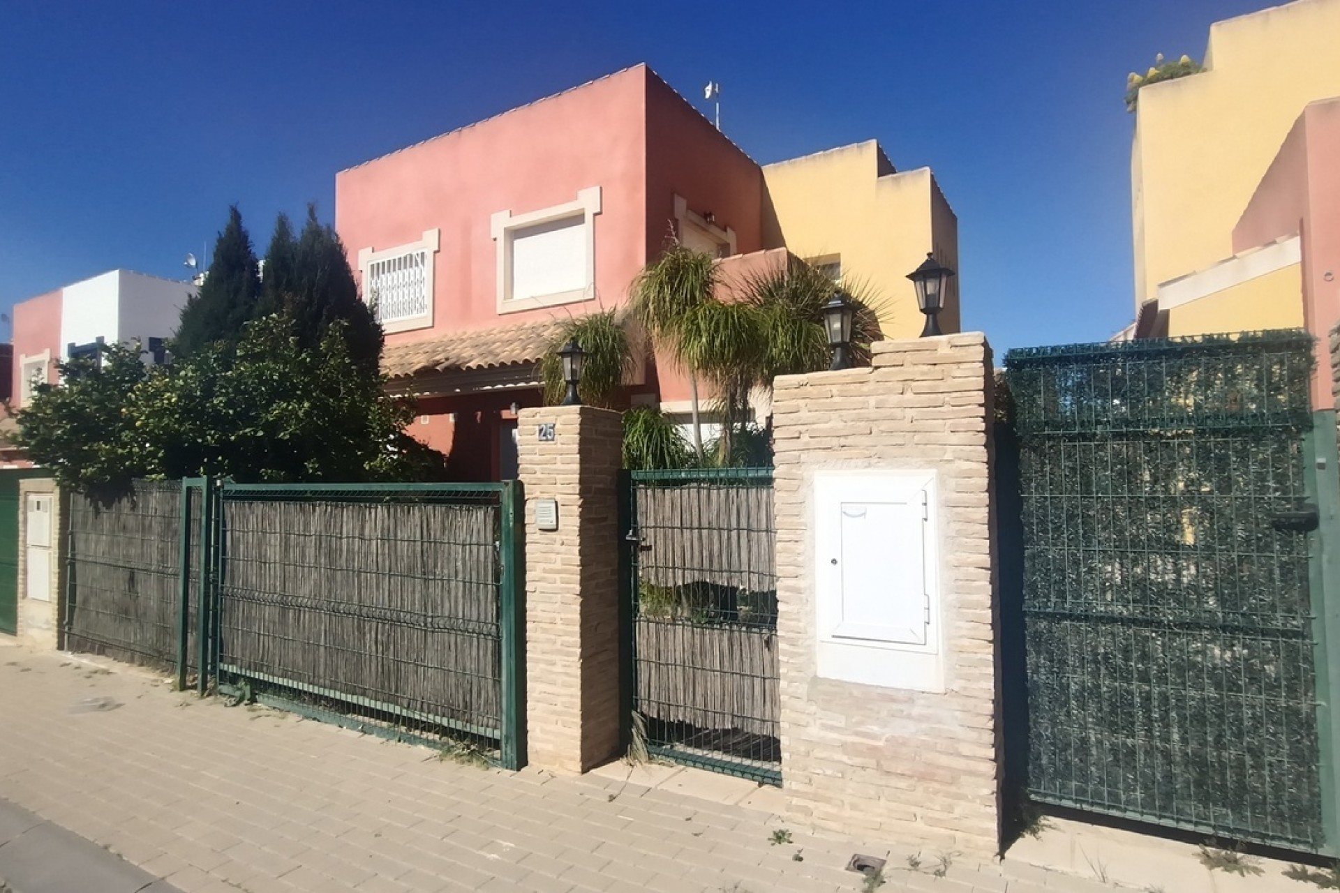 Herverkoop - Halfvrijstaande villa -
La Tercia Golf Resort - Inland