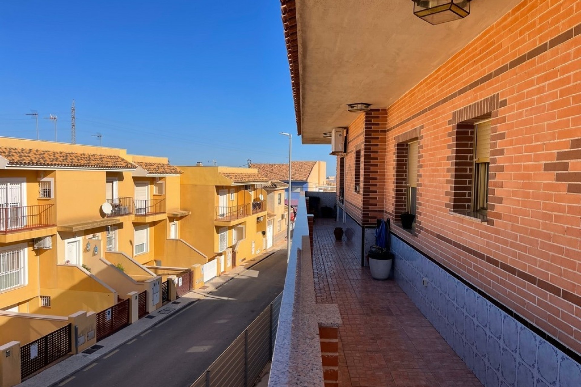 Herverkoop - Halfvrijstaande villa -
La Union - Costa Calida