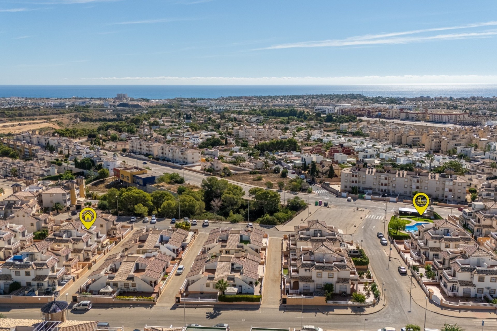 Herverkoop - Halfvrijstaande villa -
Lomas de Cabo Roig - Playa Golf
