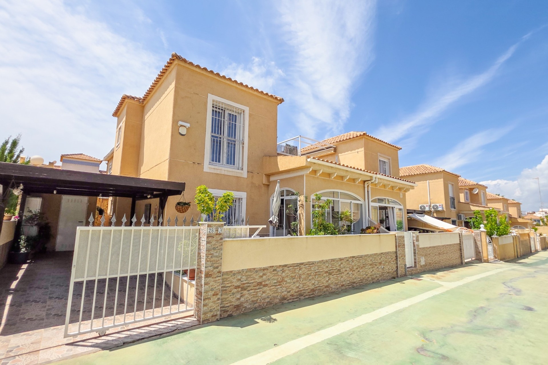 Herverkoop - Halfvrijstaande villa -
Los Balcones - Los Altos del Edén - Los Balcones