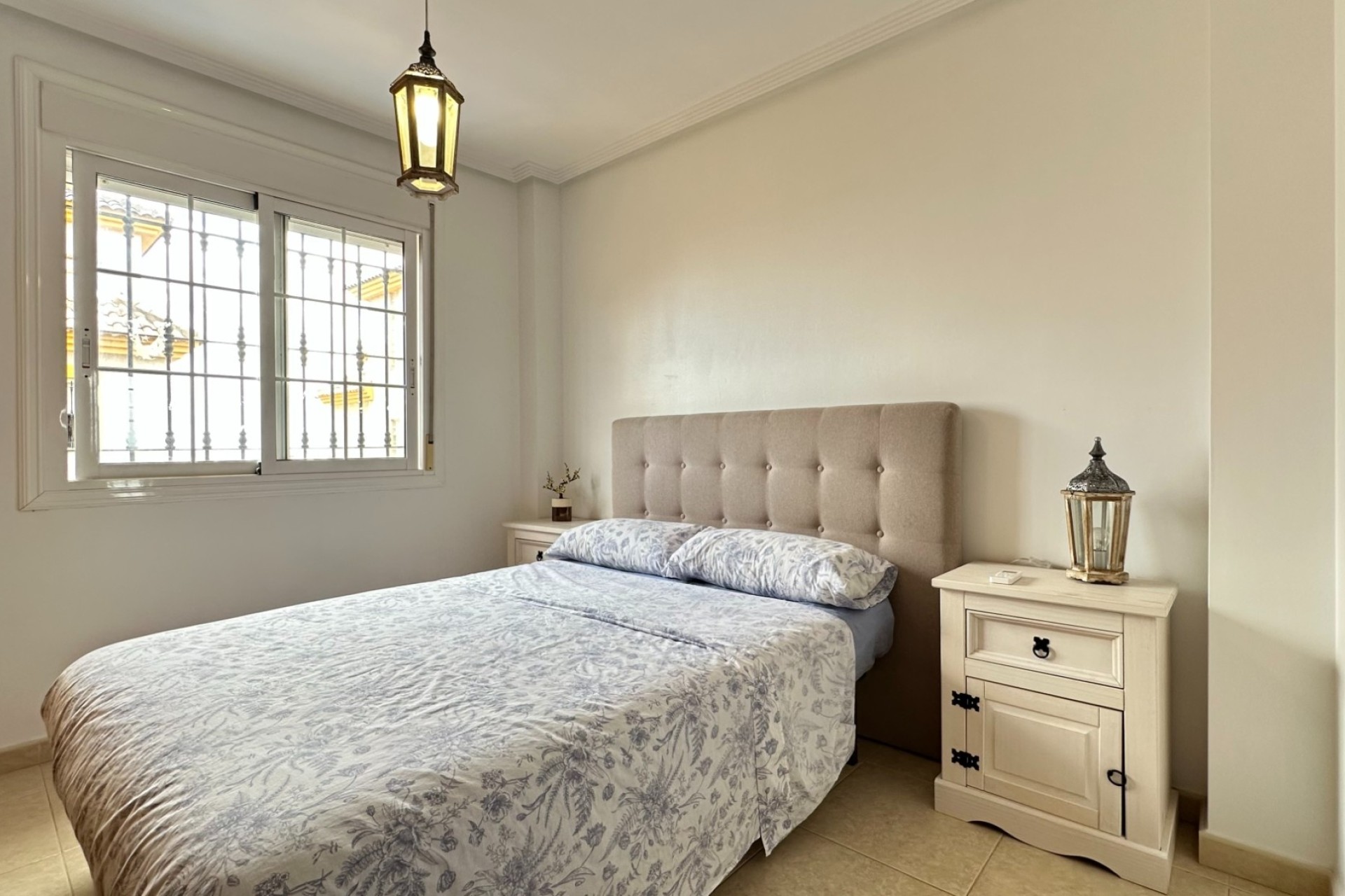 Herverkoop - Halfvrijstaande villa -
Los Montesinos - La Herrada