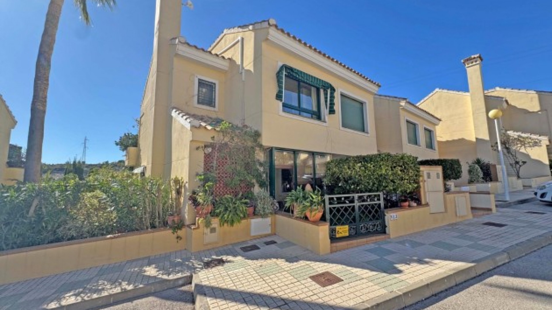 Herverkoop - Halfvrijstaande villa -
Orihuela Costa - 0