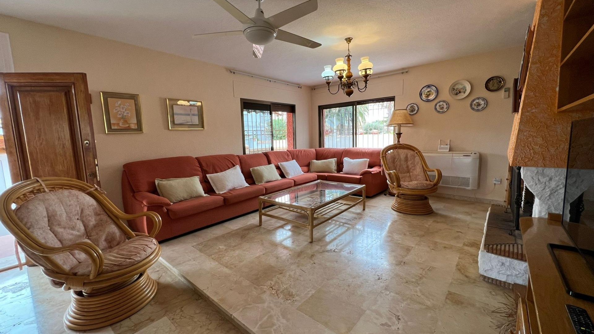 Herverkoop - Halfvrijstaande villa -
Orihuela Costa - Cabo Roig