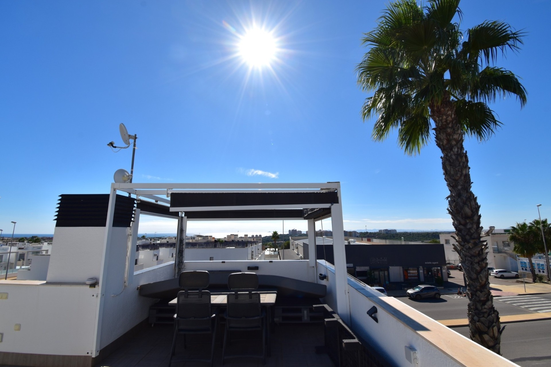 Herverkoop - Halfvrijstaande villa -
Orihuela Costa - Lomas de Cabo Roig