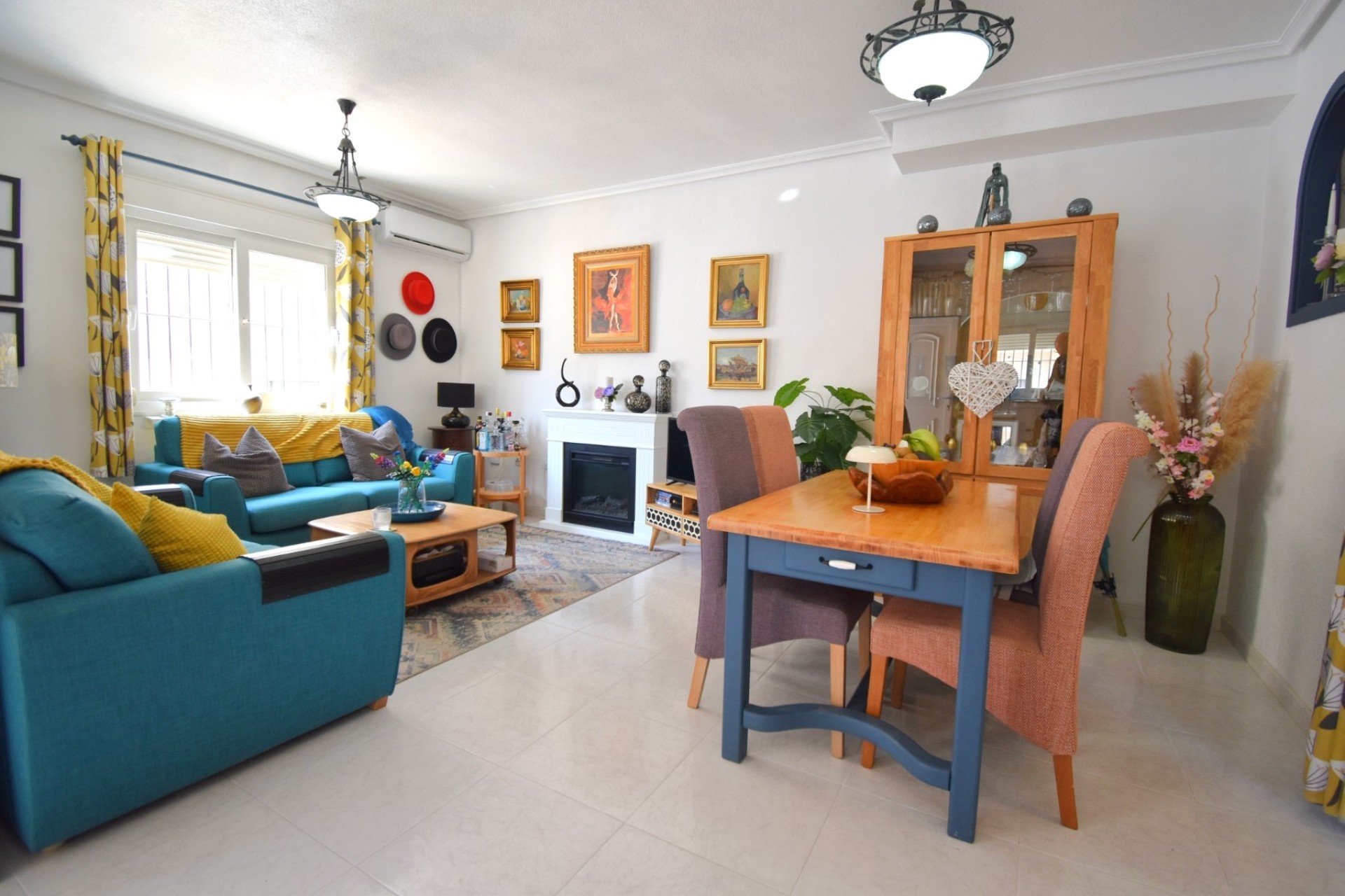 Herverkoop - Halfvrijstaande villa -
Orihuela Costa - Playa Flamenca