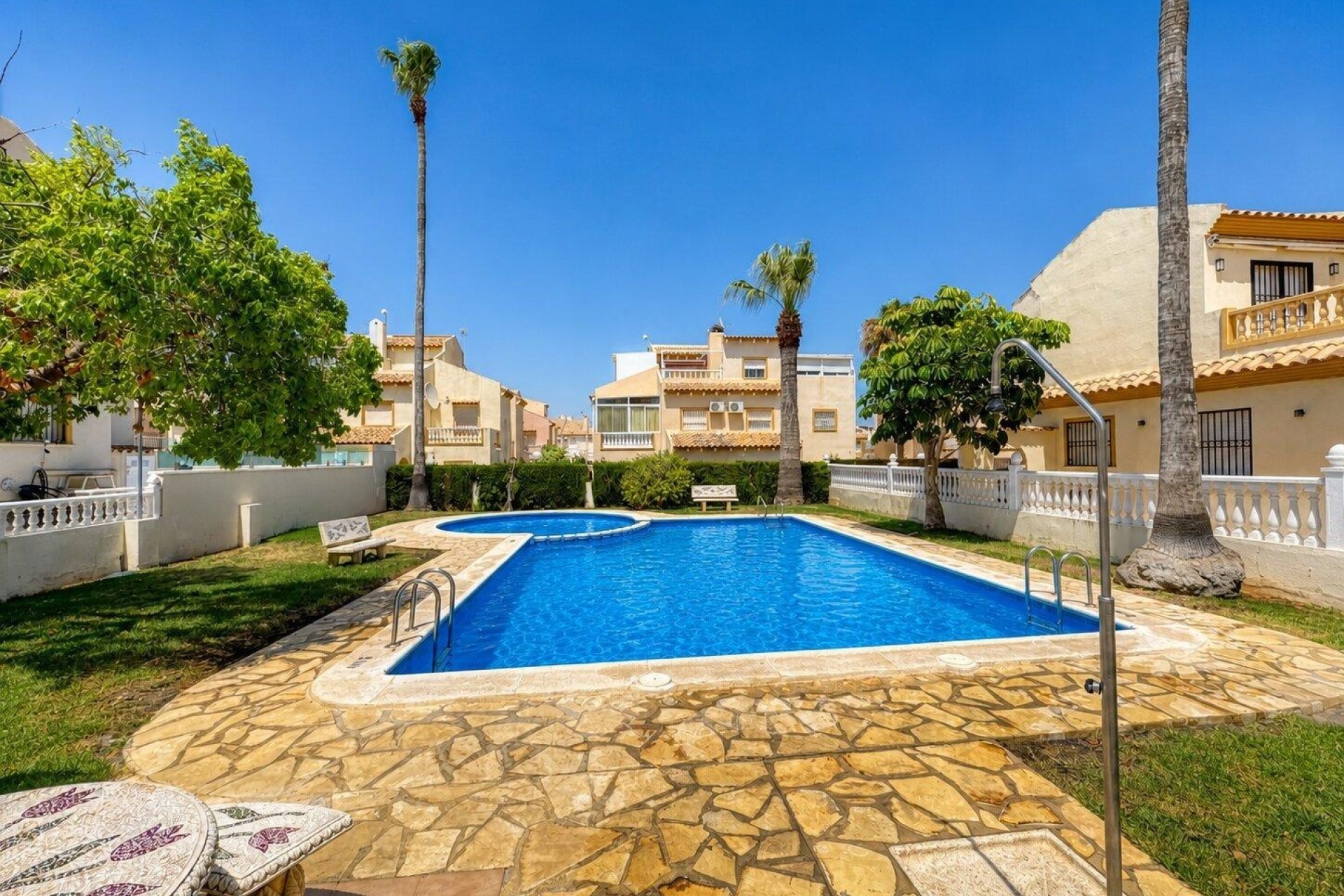 Herverkoop - Halfvrijstaande villa -
Orihuela Costa - Playa Flamenca