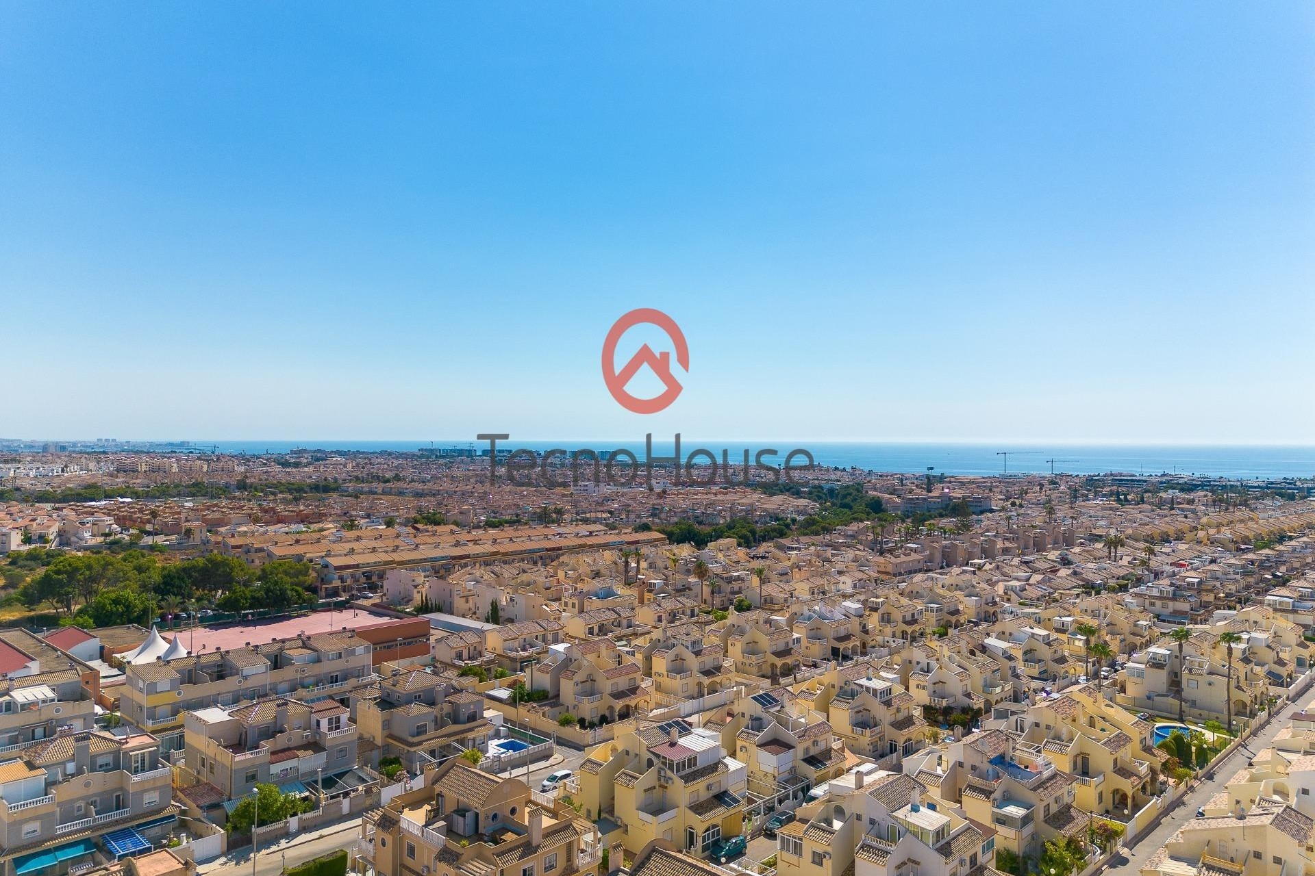 Herverkoop - Halfvrijstaande villa -
Orihuela Costa - Playa Flamenca