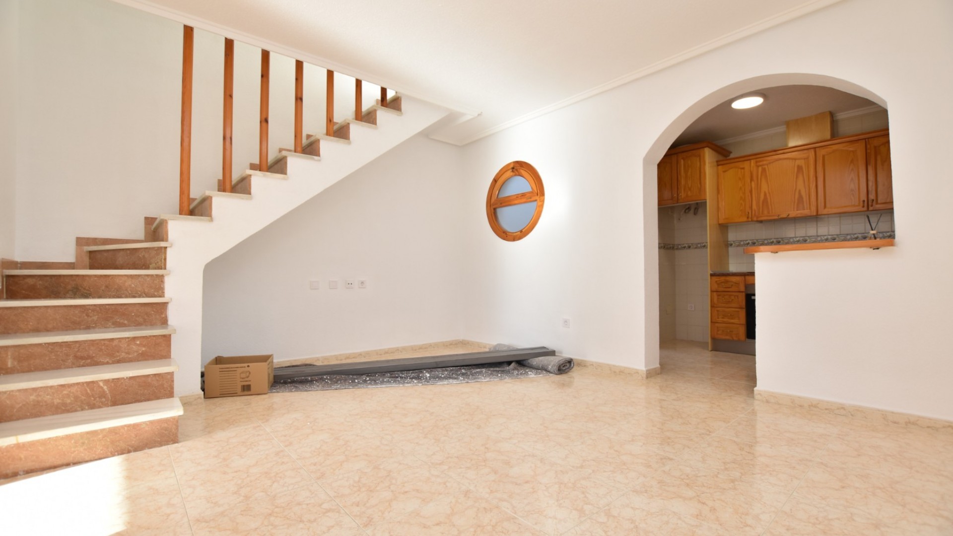 Herverkoop - Halfvrijstaande villa -
Orihuela Costa - Punta Prima