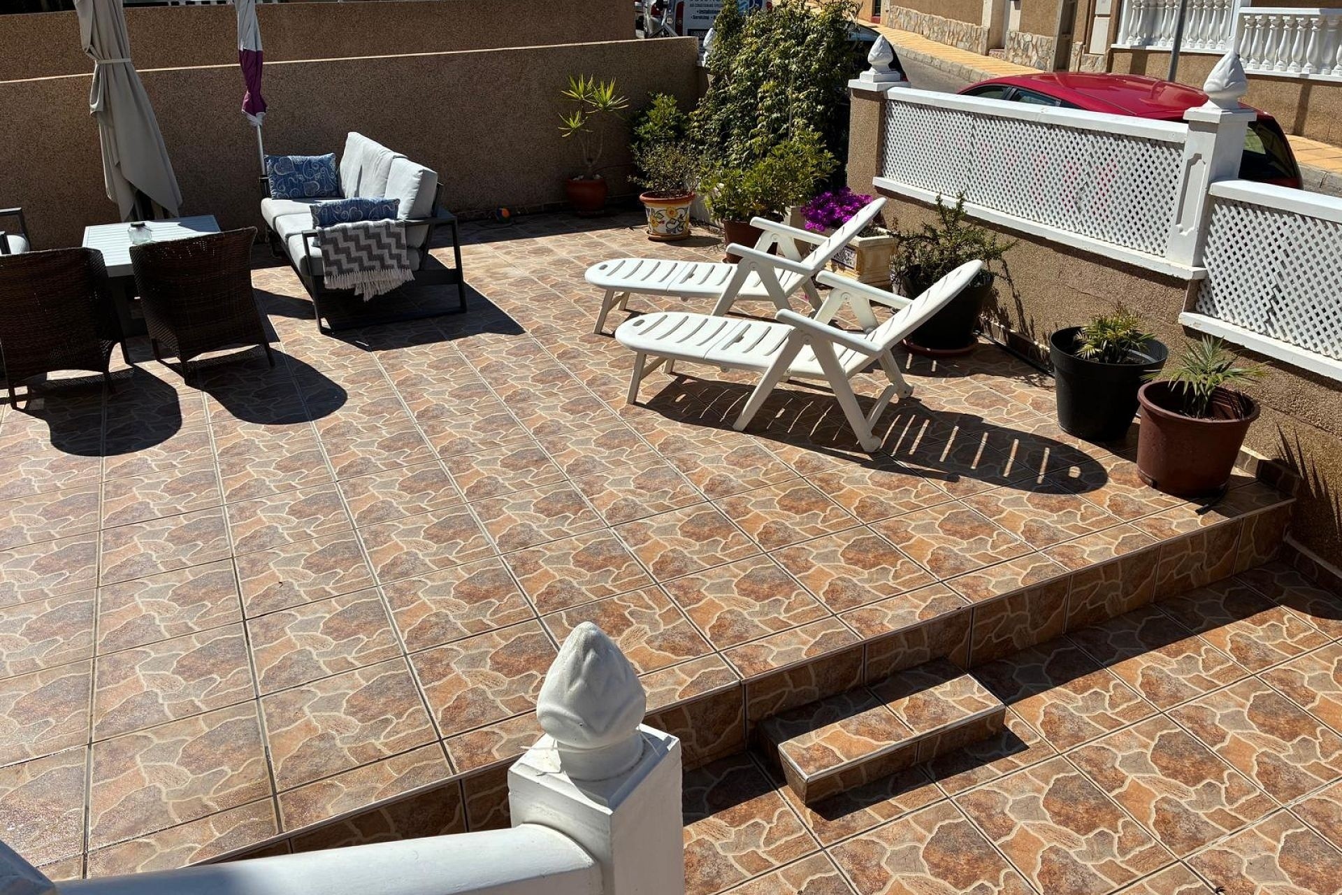 Herverkoop - Halfvrijstaande villa -
Orihuela Costa