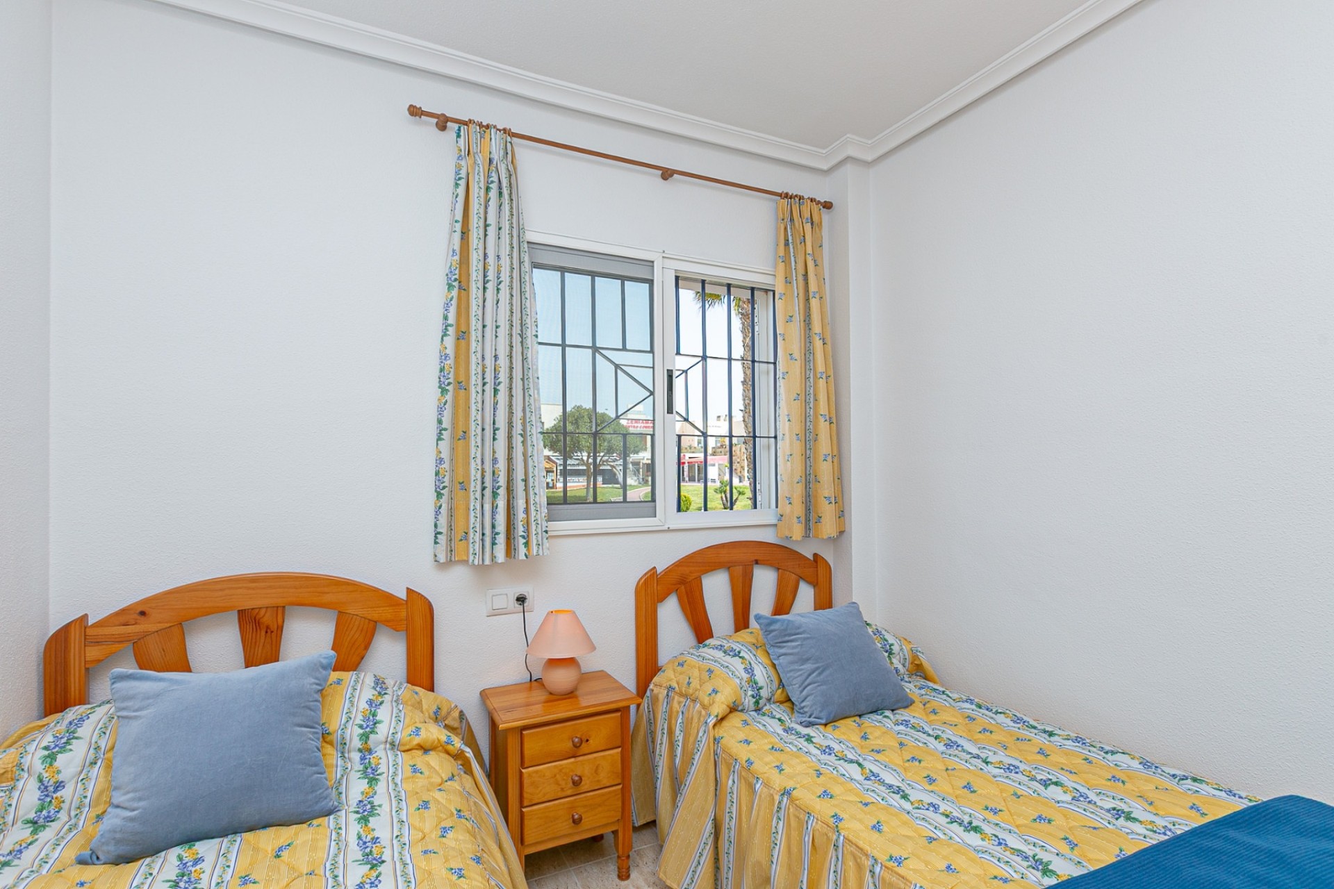 Herverkoop - Halfvrijstaande villa -
Playa Flamenca - Zenia Mar