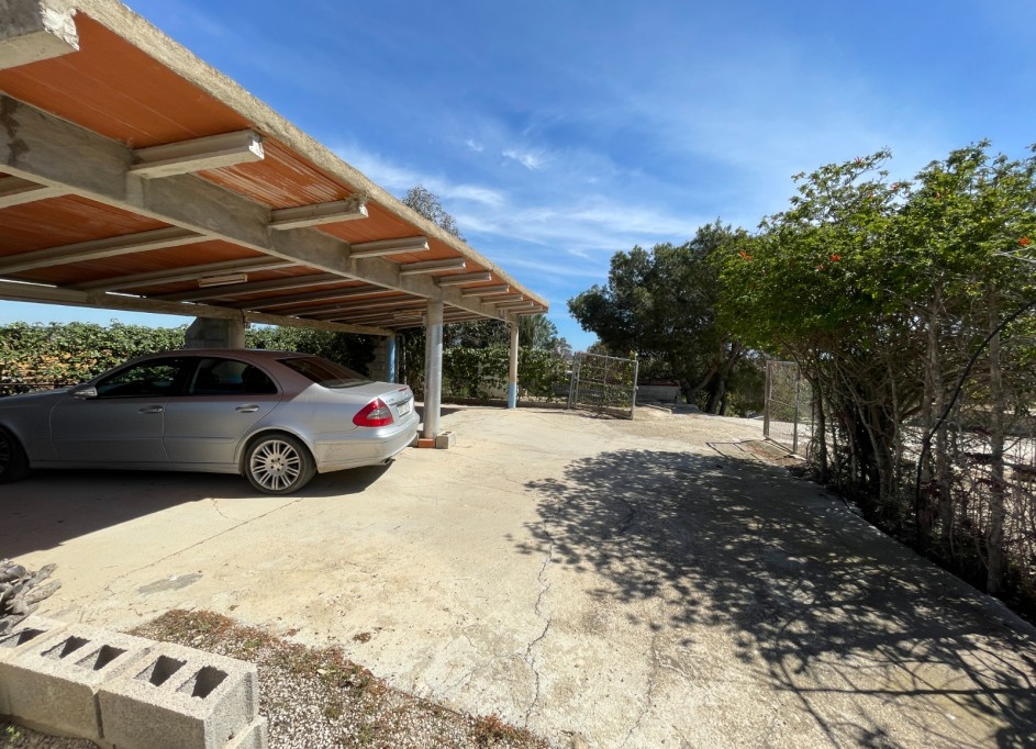 Herverkoop - Halfvrijstaande villa -
Rojales