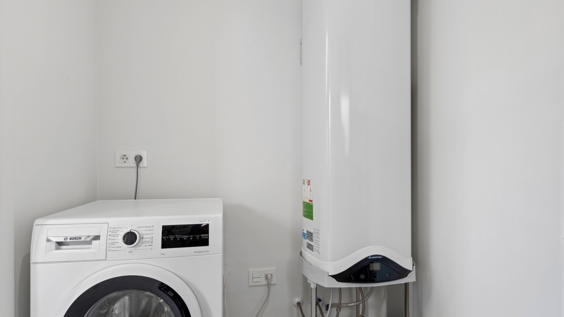 Herverkoop - Halfvrijstaande villa -
San Fulgencio - La Marina