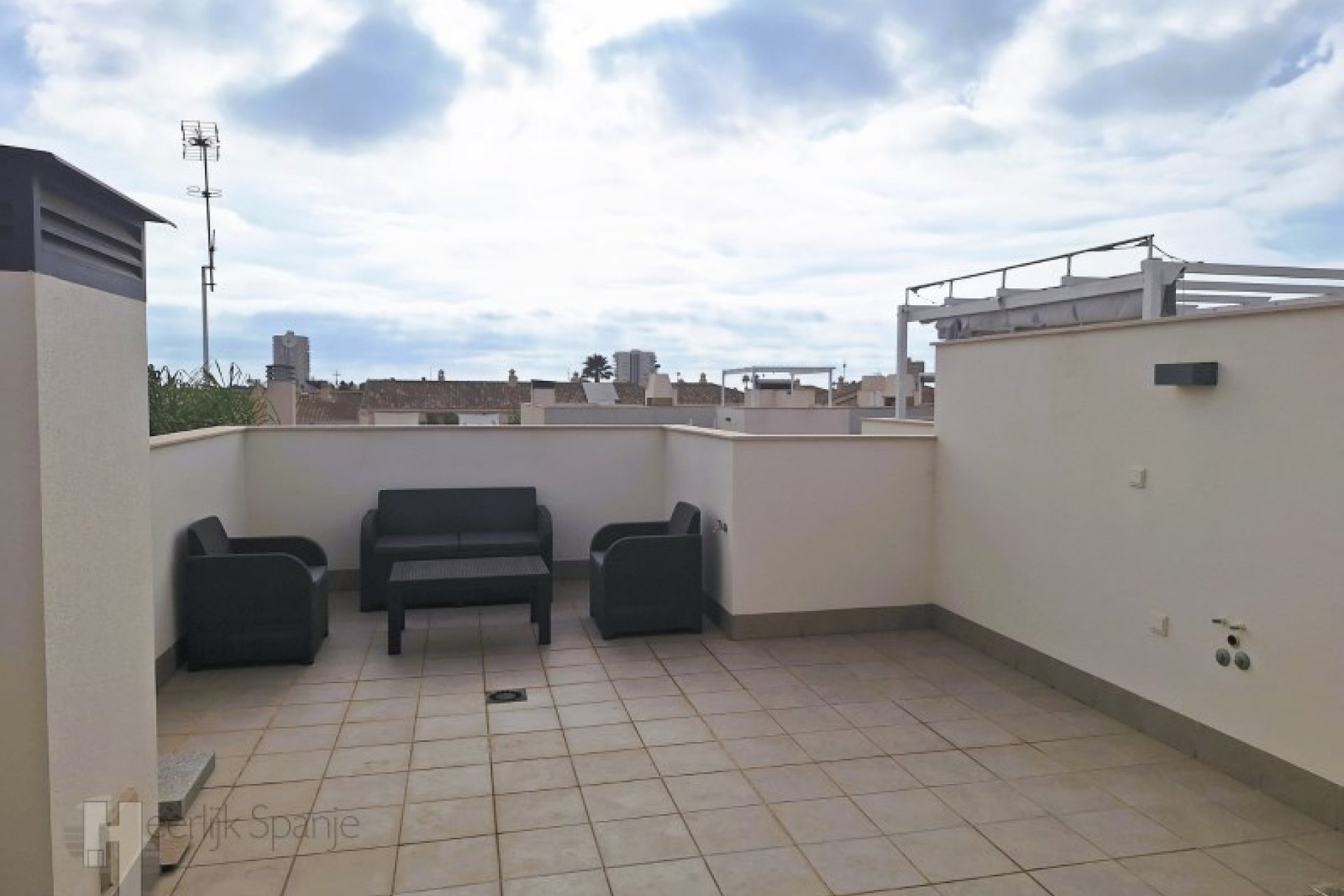 Herverkoop - Halfvrijstaande villa -
San Javier - Santiago de la Ribera