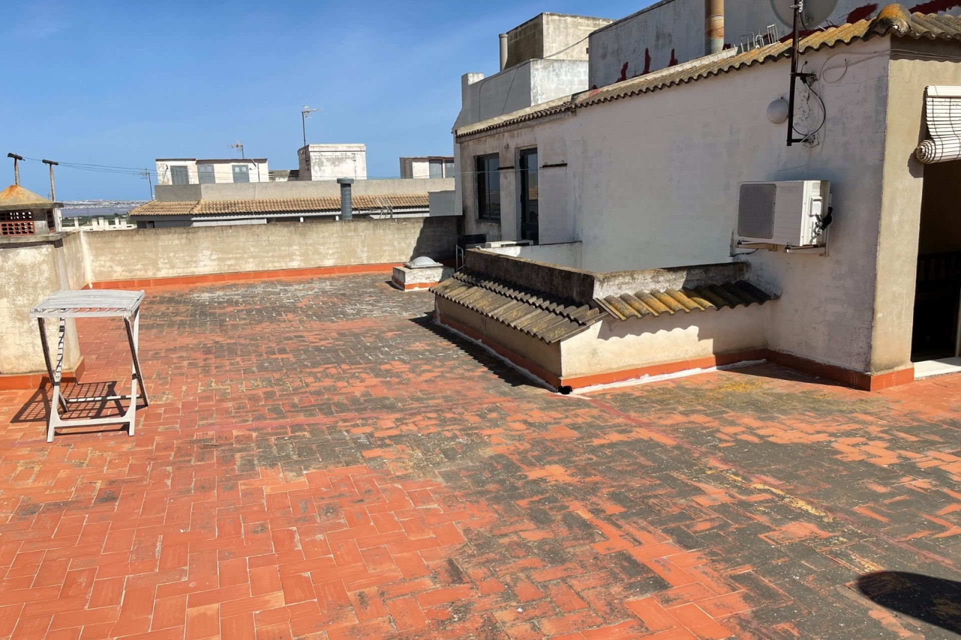 Herverkoop - Halfvrijstaande villa -
San Miguel de Salinas - Pueblo