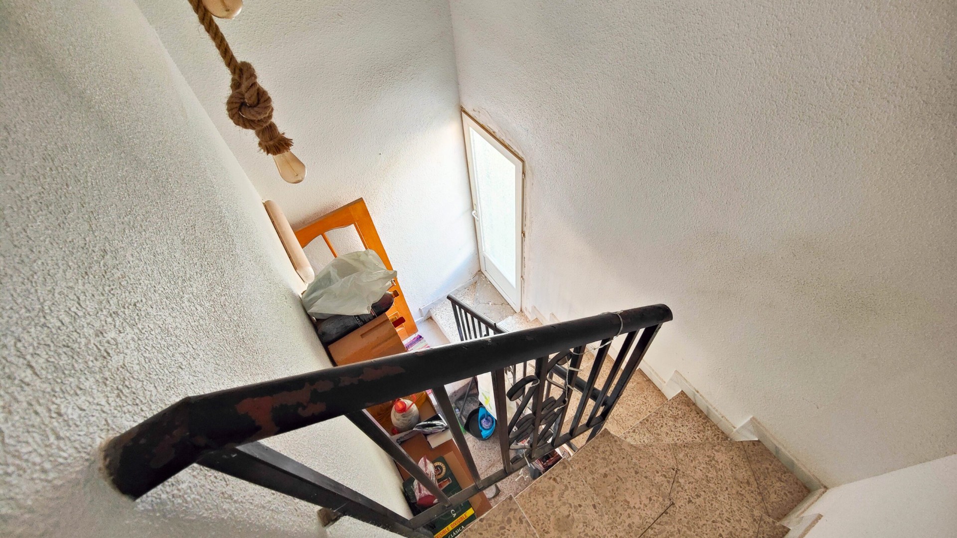 Herverkoop - Halfvrijstaande villa -
San Miguel de Salinas