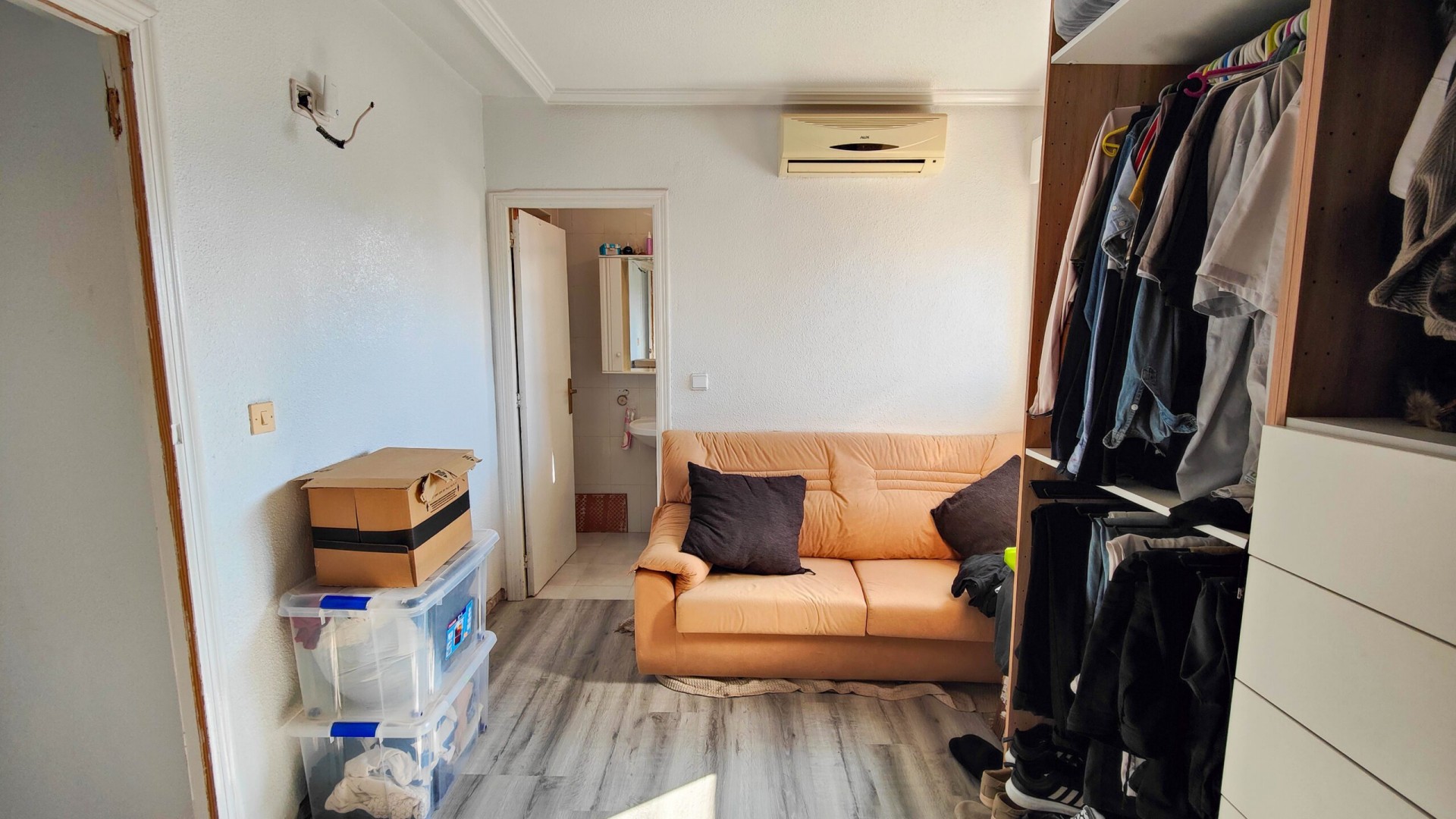 Herverkoop - Halfvrijstaande villa -
San Miguel de Salinas