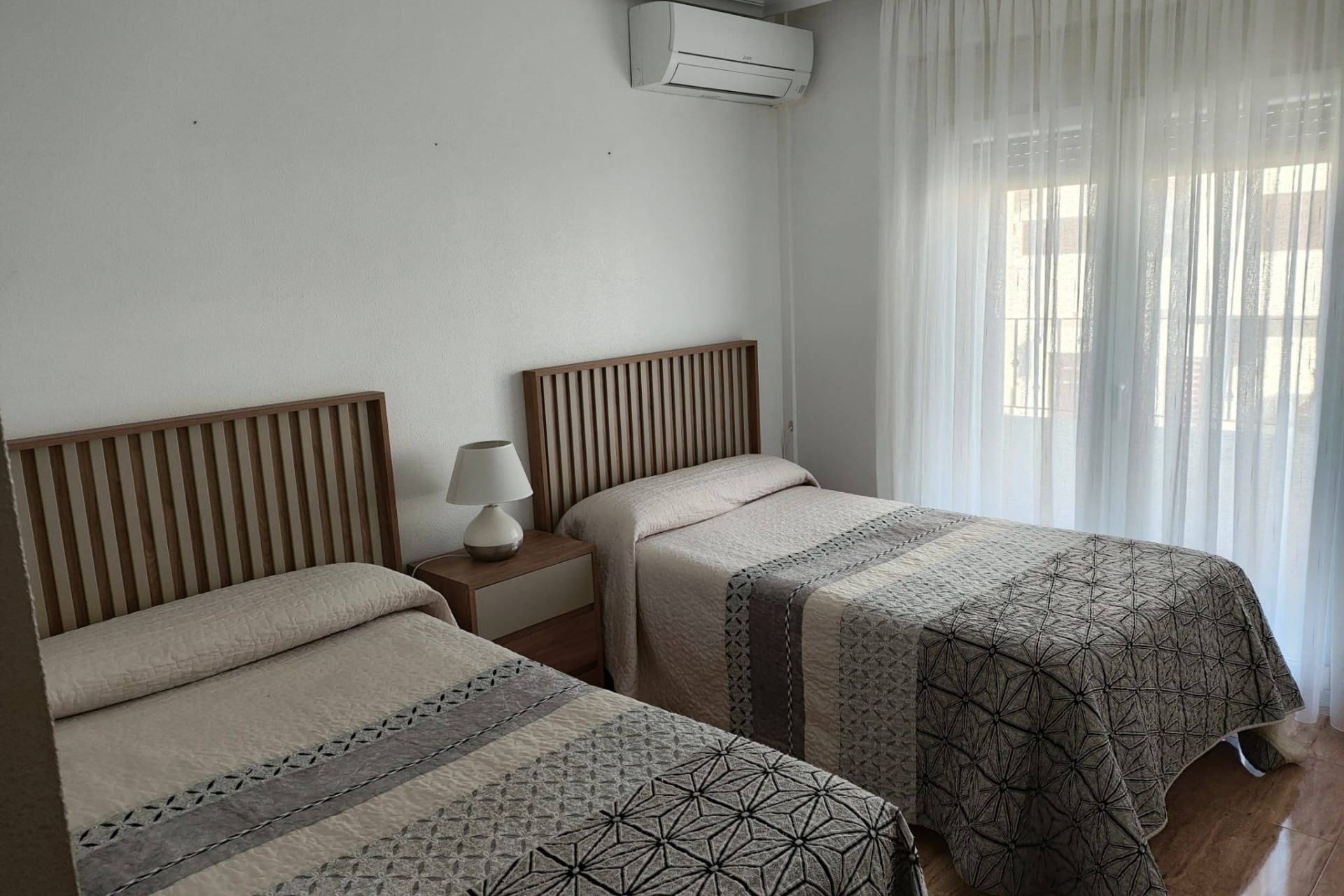 Herverkoop - Halfvrijstaande villa -
San Pedro del Pinatar - Lo Pagán