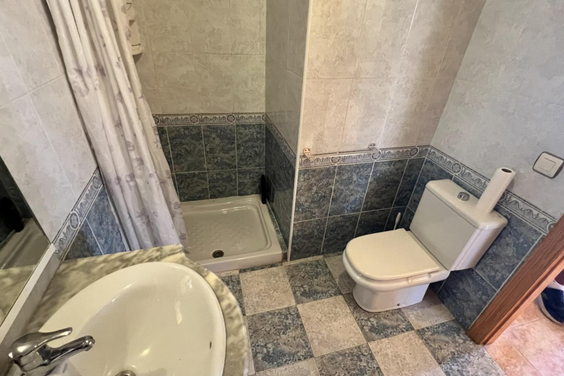 Herverkoop - Halfvrijstaande villa -
Torrevieja - Aguas Nuevas