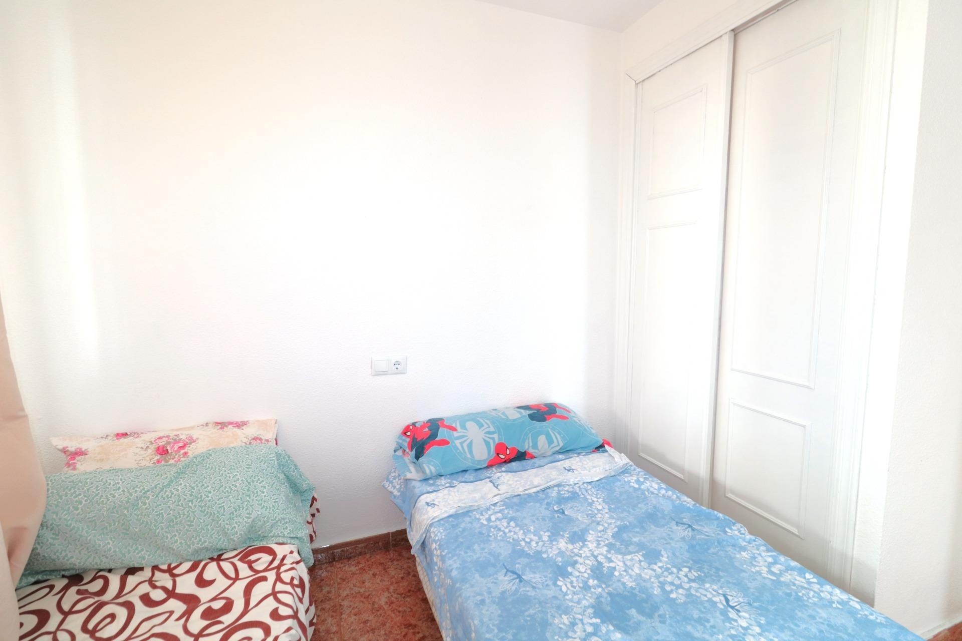 Herverkoop - Halfvrijstaande villa -
Torrevieja - Carrefour
