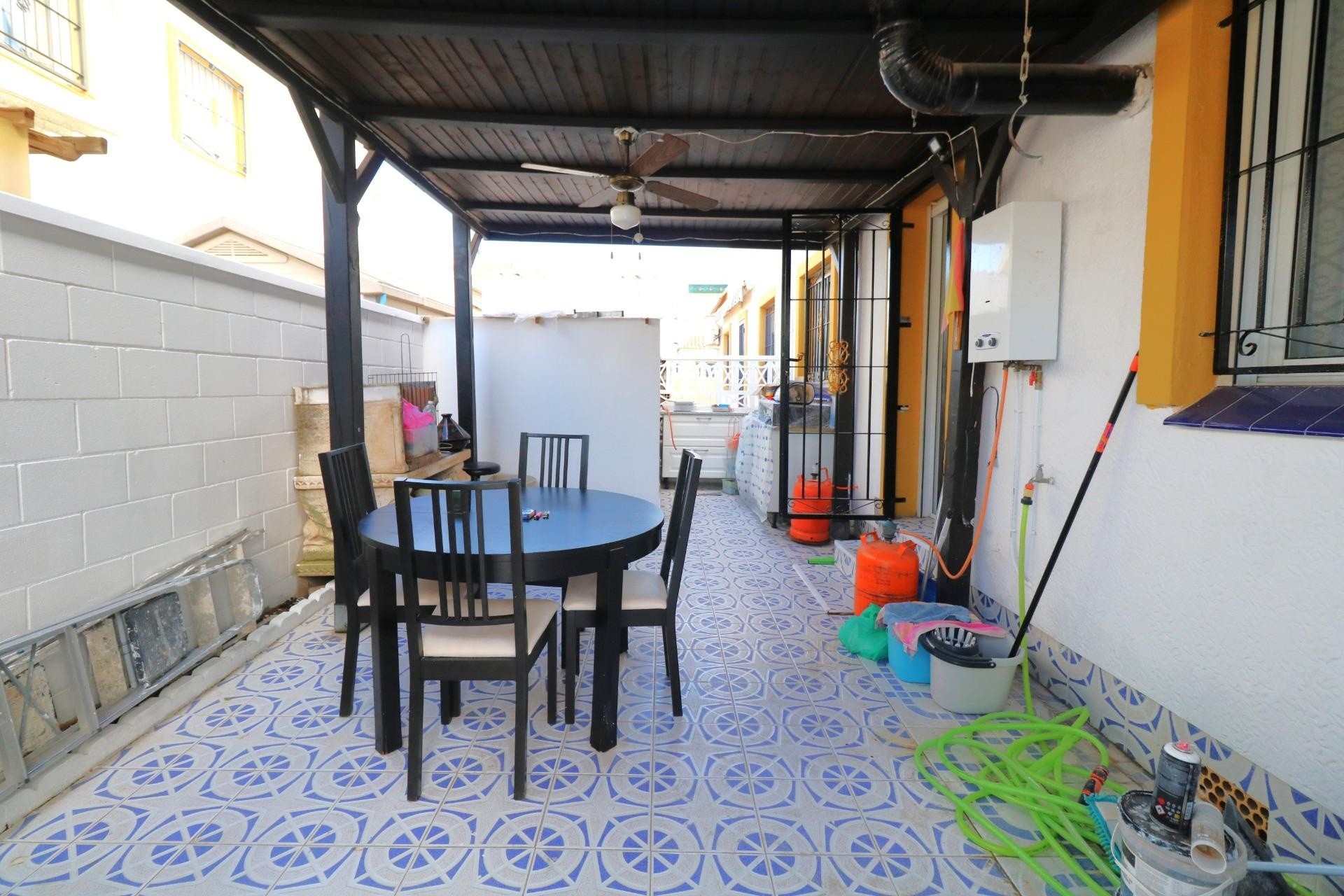 Herverkoop - Halfvrijstaande villa -
Torrevieja - Carrefour