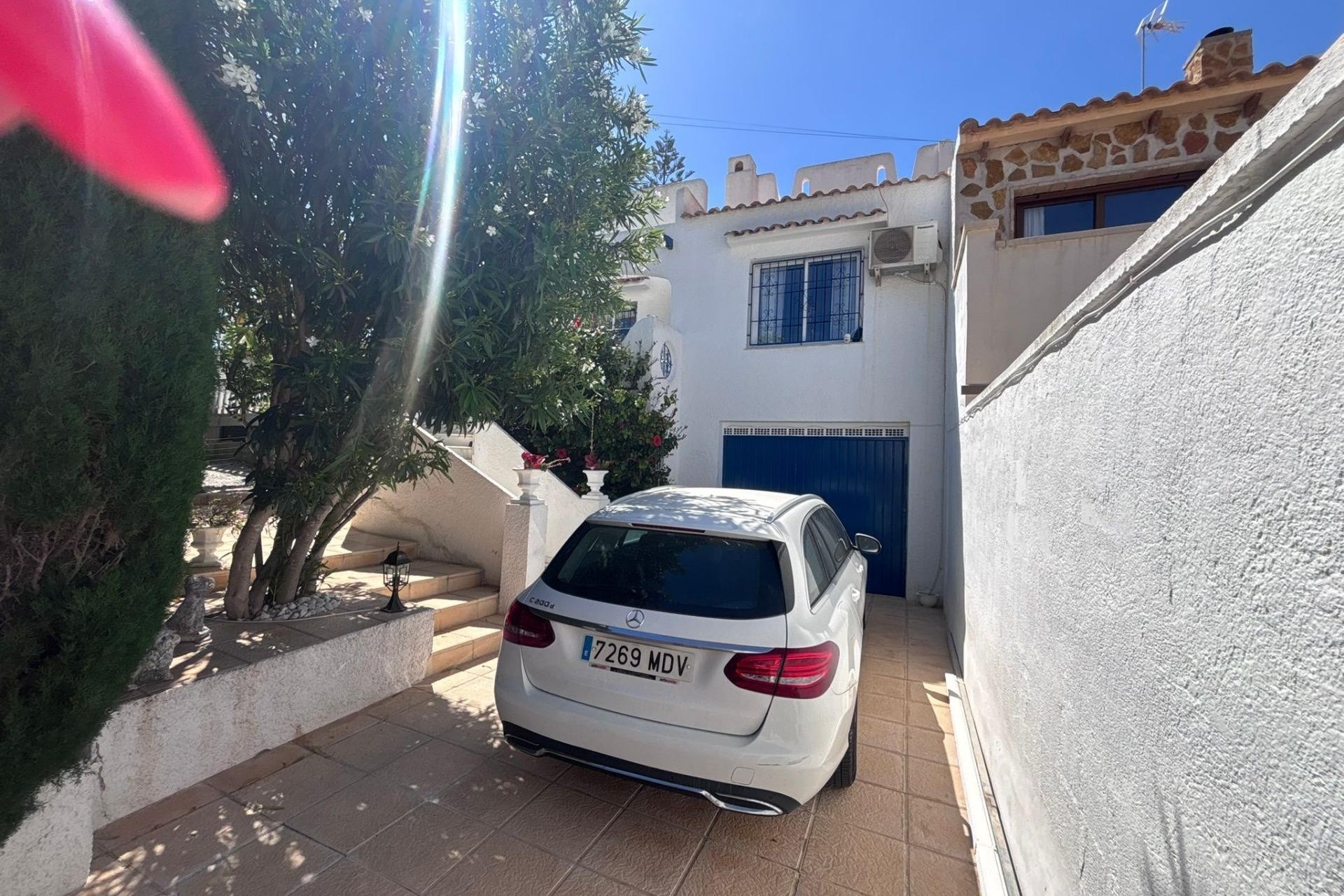 Herverkoop - Halfvrijstaande villa -
Torrevieja - Los Balcones