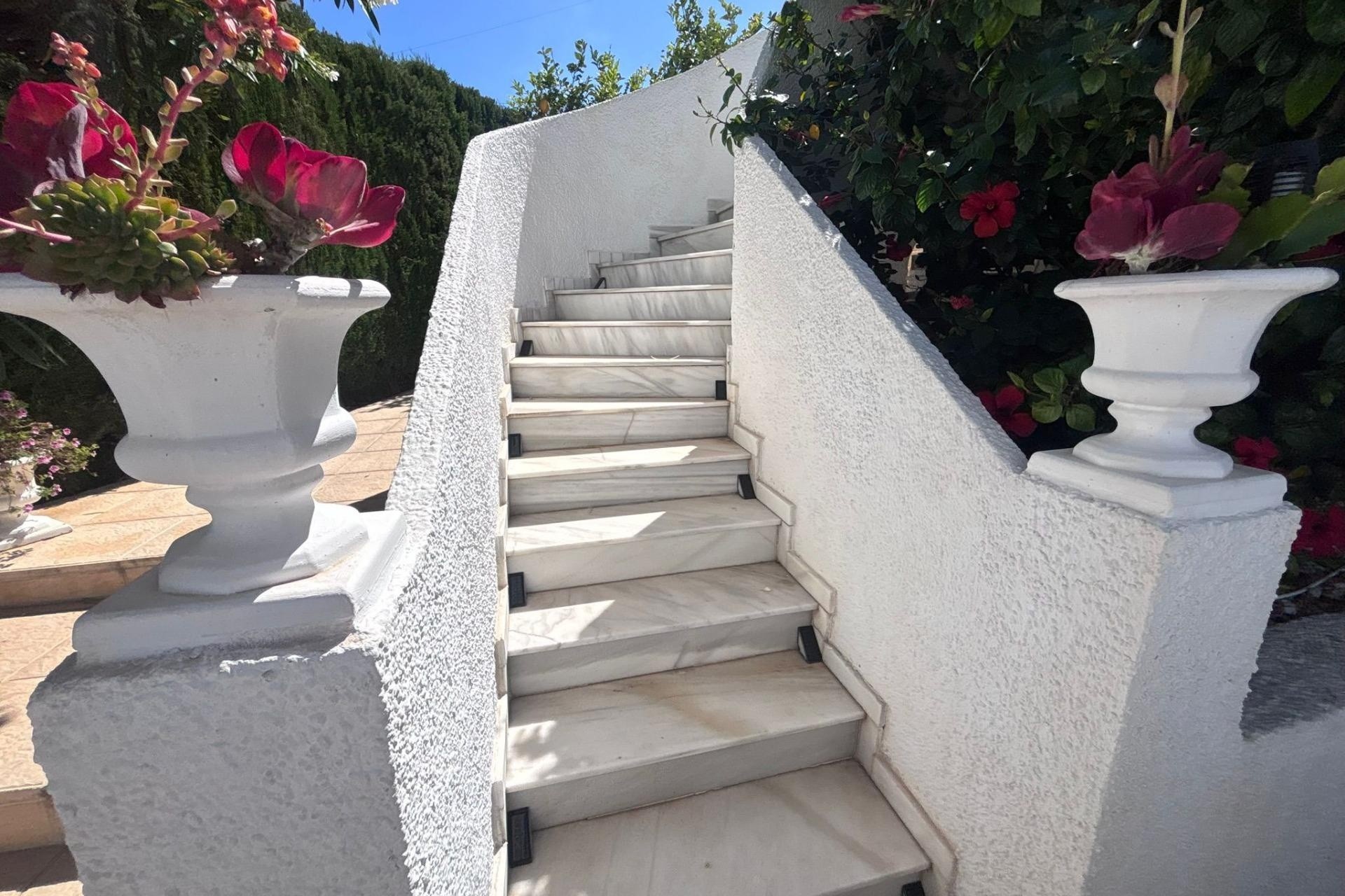 Herverkoop - Halfvrijstaande villa -
Torrevieja - Los Balcones