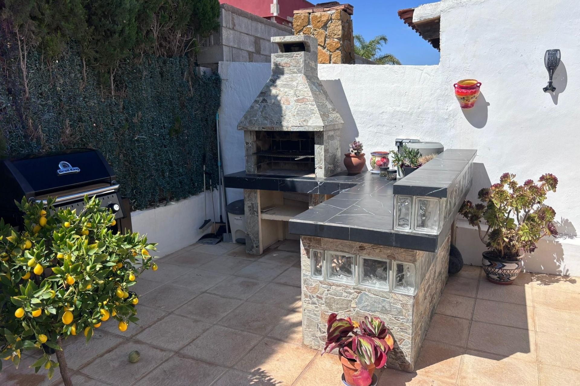 Herverkoop - Halfvrijstaande villa -
Torrevieja - Los Balcones