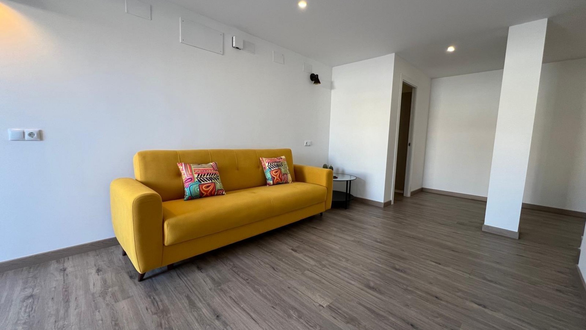 Herverkoop - Halfvrijstaande villa -
Torrevieja - Torreblanca