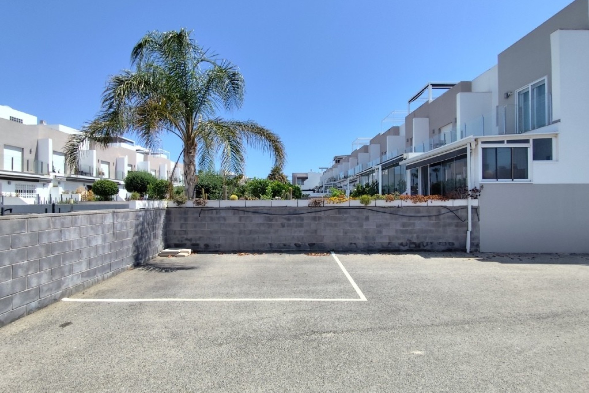 Herverkoop - Halfvrijstaande villa -
Torrevieja