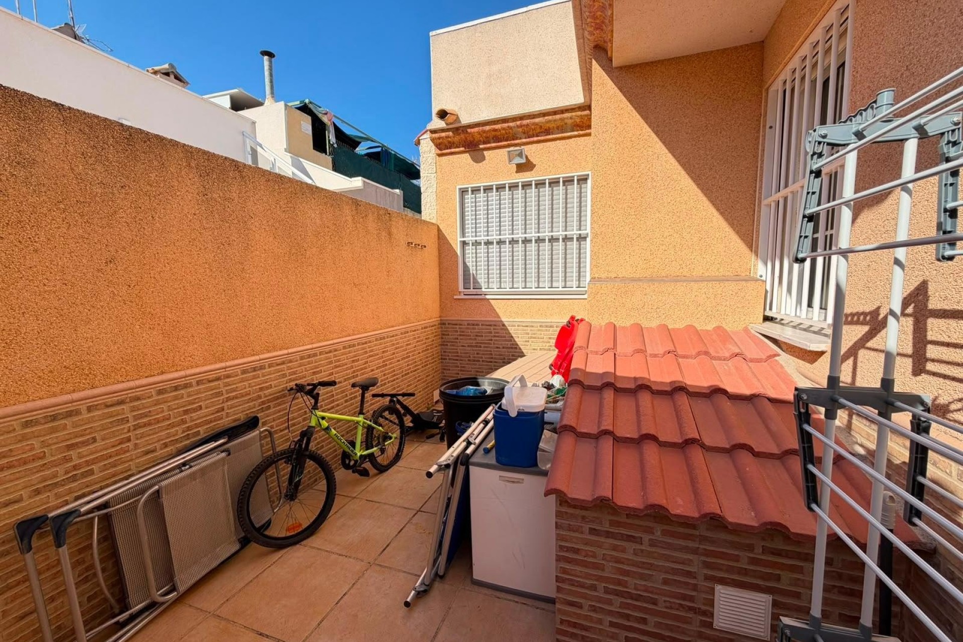 Herverkoop - Halfvrijstaande villa -
Torrevieja