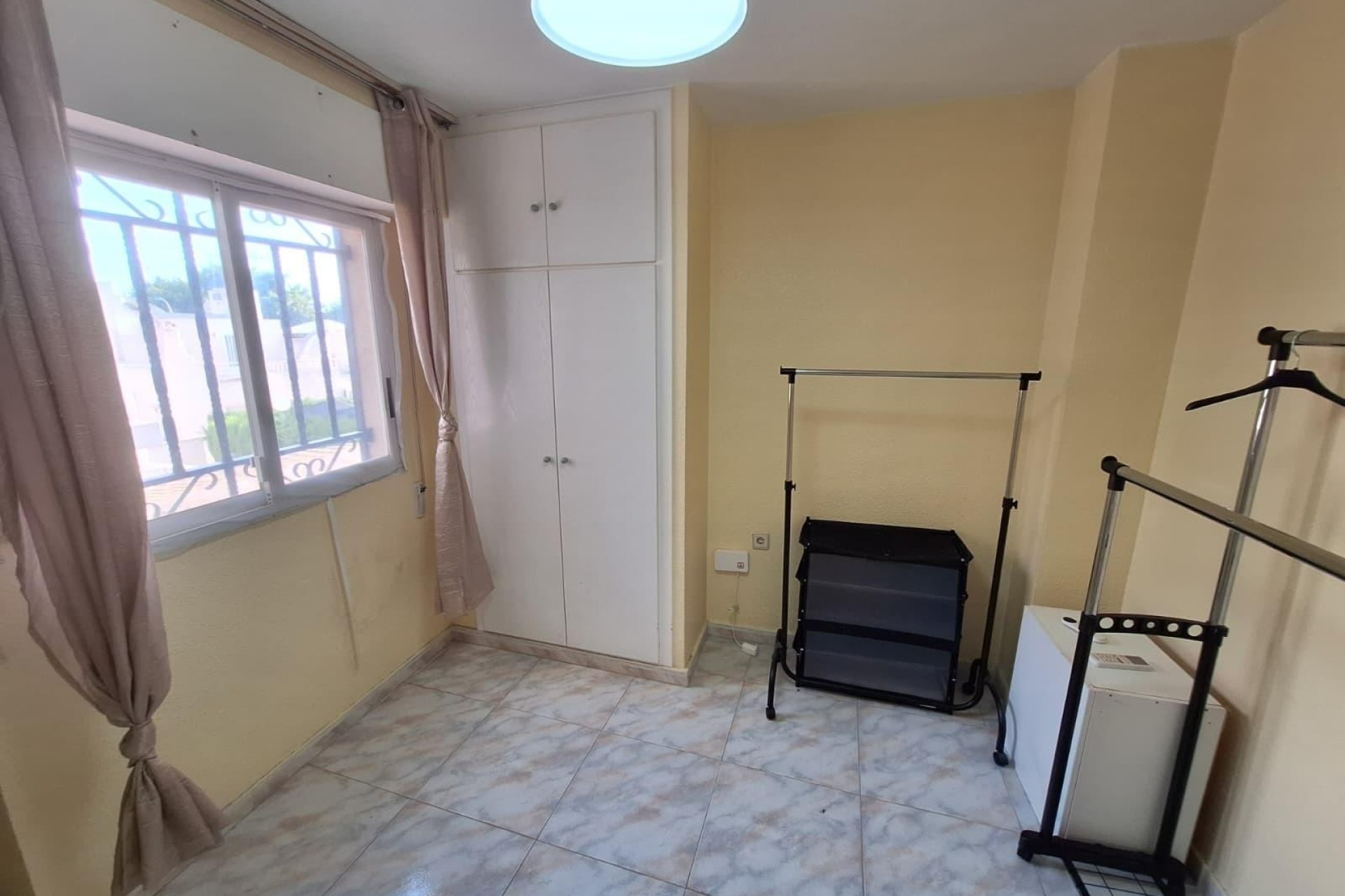 Herverkoop - Halfvrijstaande villa -
Torrevieja