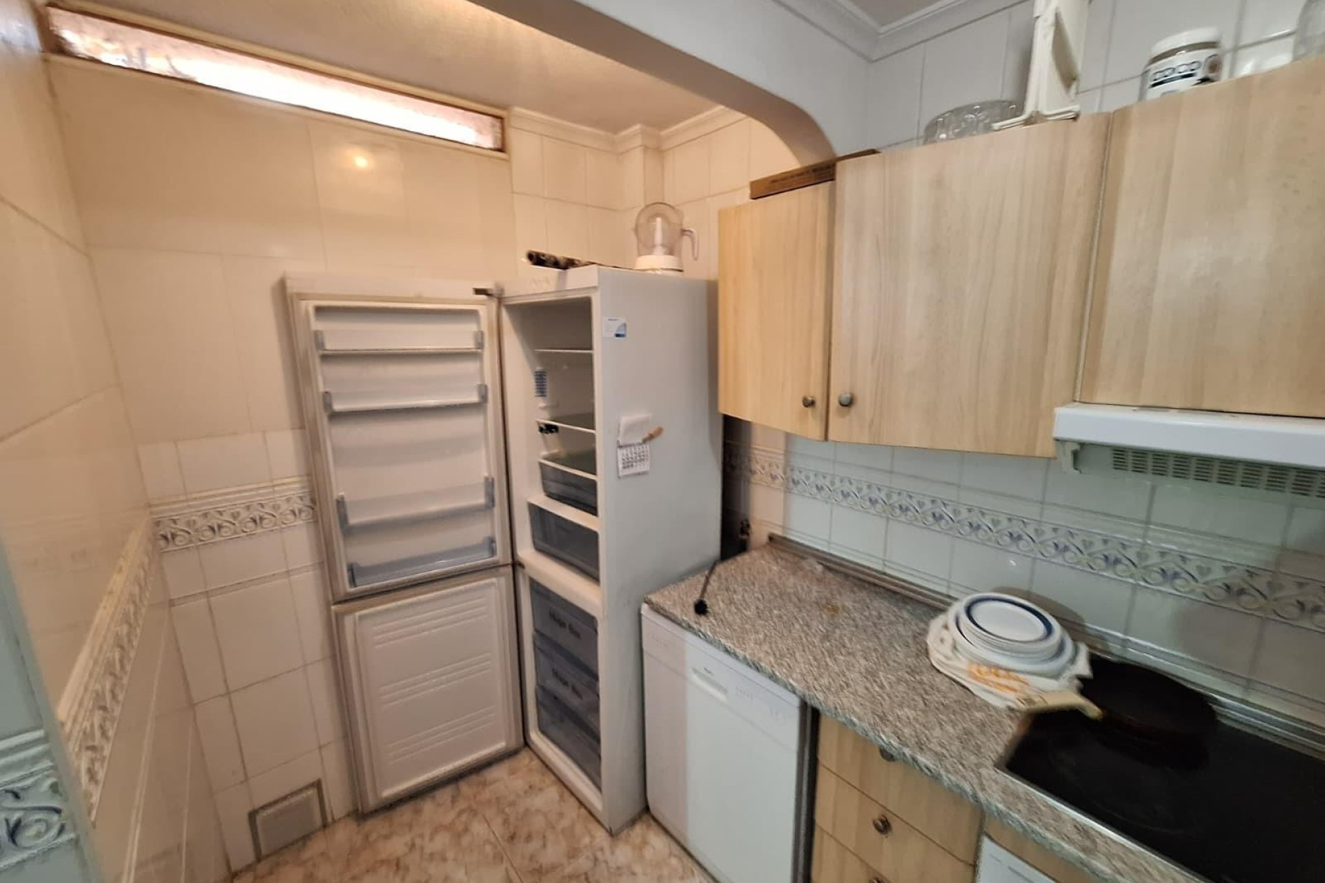 Herverkoop - Halfvrijstaande villa -
Torrevieja
