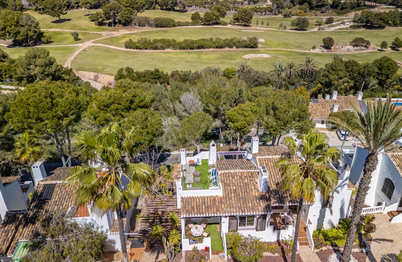 Herverkoop - Halfvrijstaande villa -
Villamartín - Fortuna